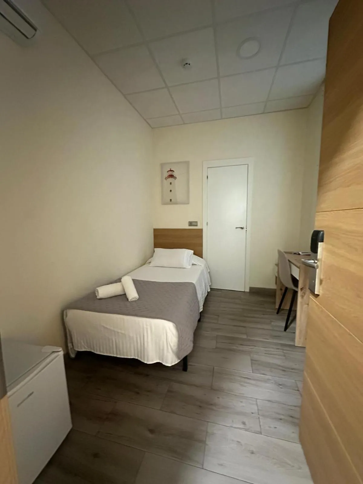 Bed in Hostal Balmes Centro