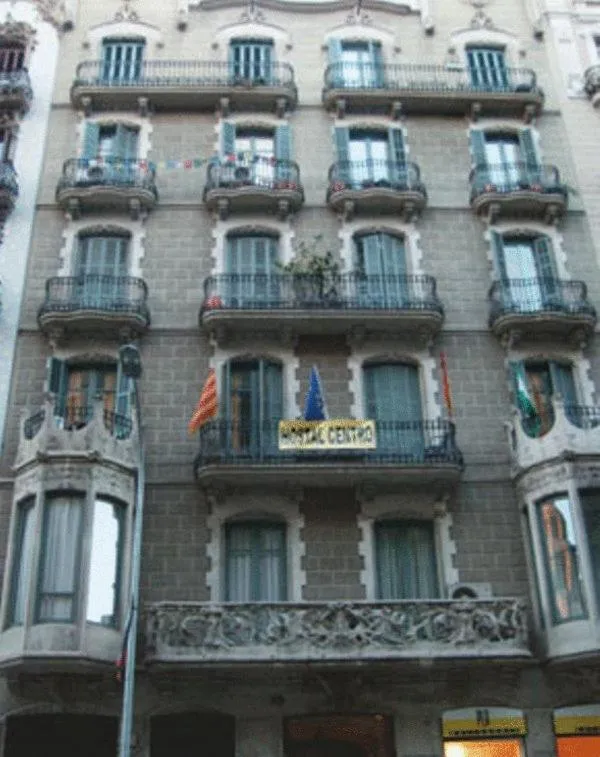Property building in Hostal Balmes Centro