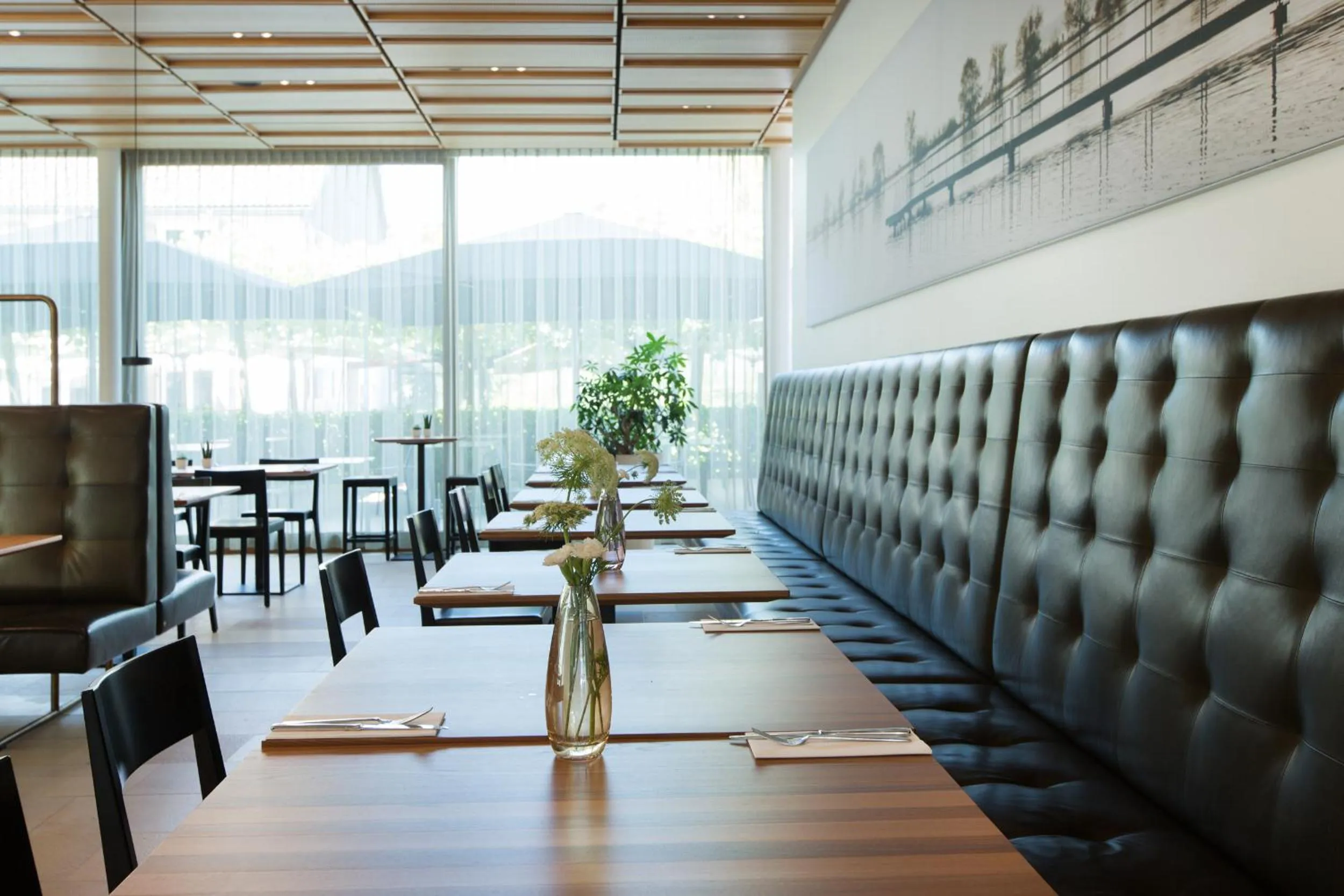 Restaurant/places to eat in Hotel am See