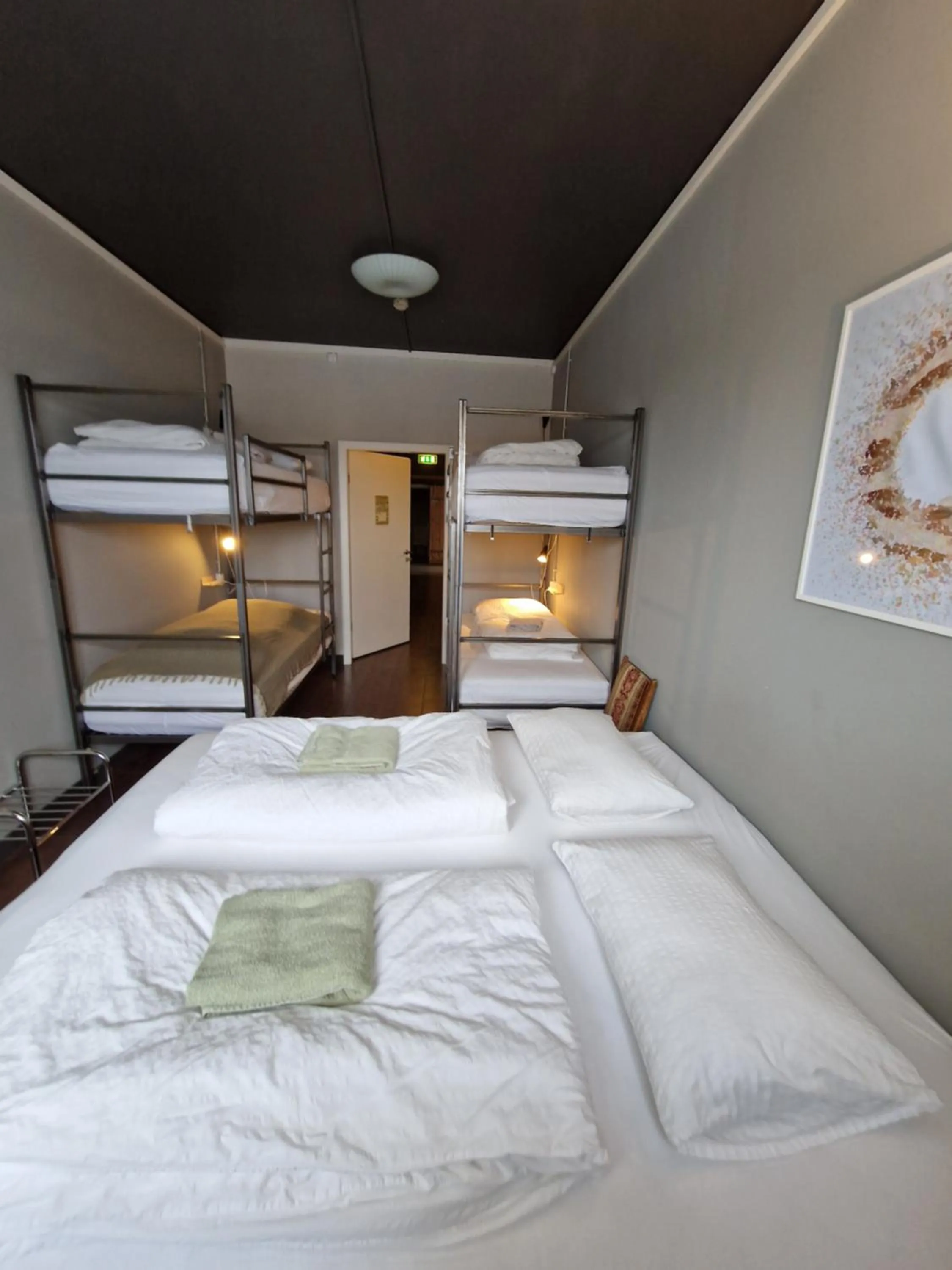 Bed in Tehúsið Hostel