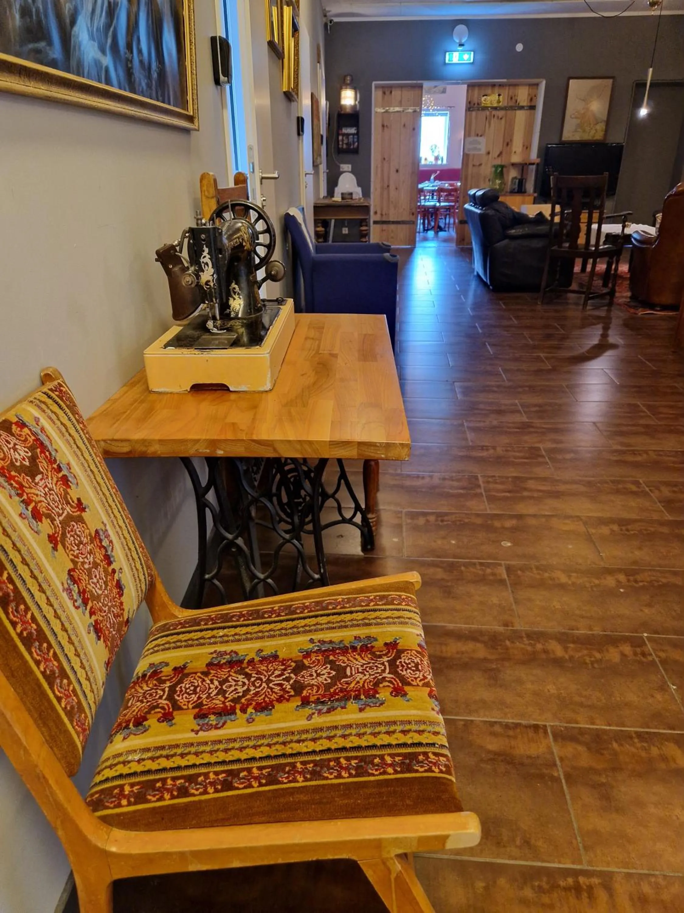 Living room in Tehúsið Hostel