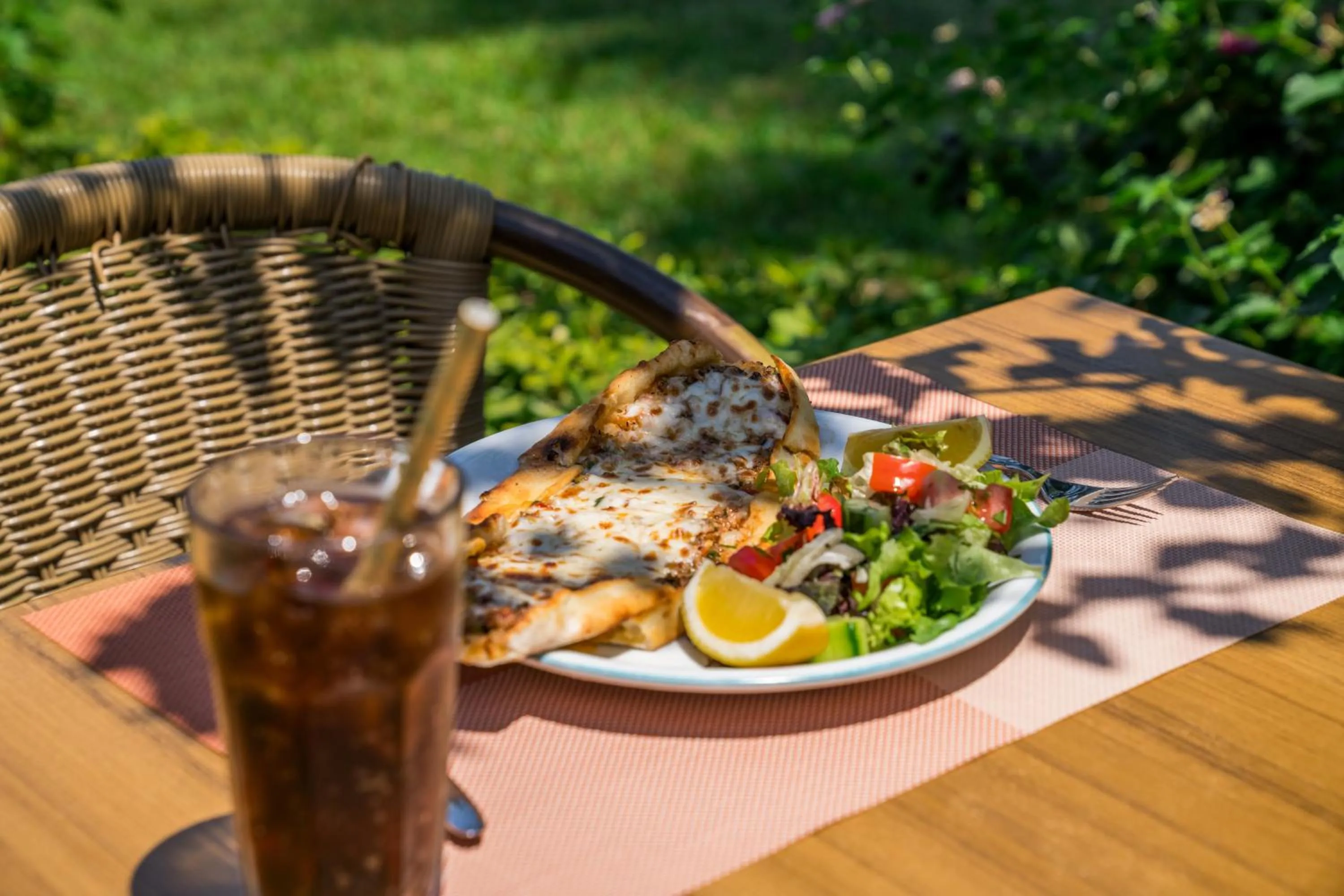 Food and drinks in Hotel Aqua