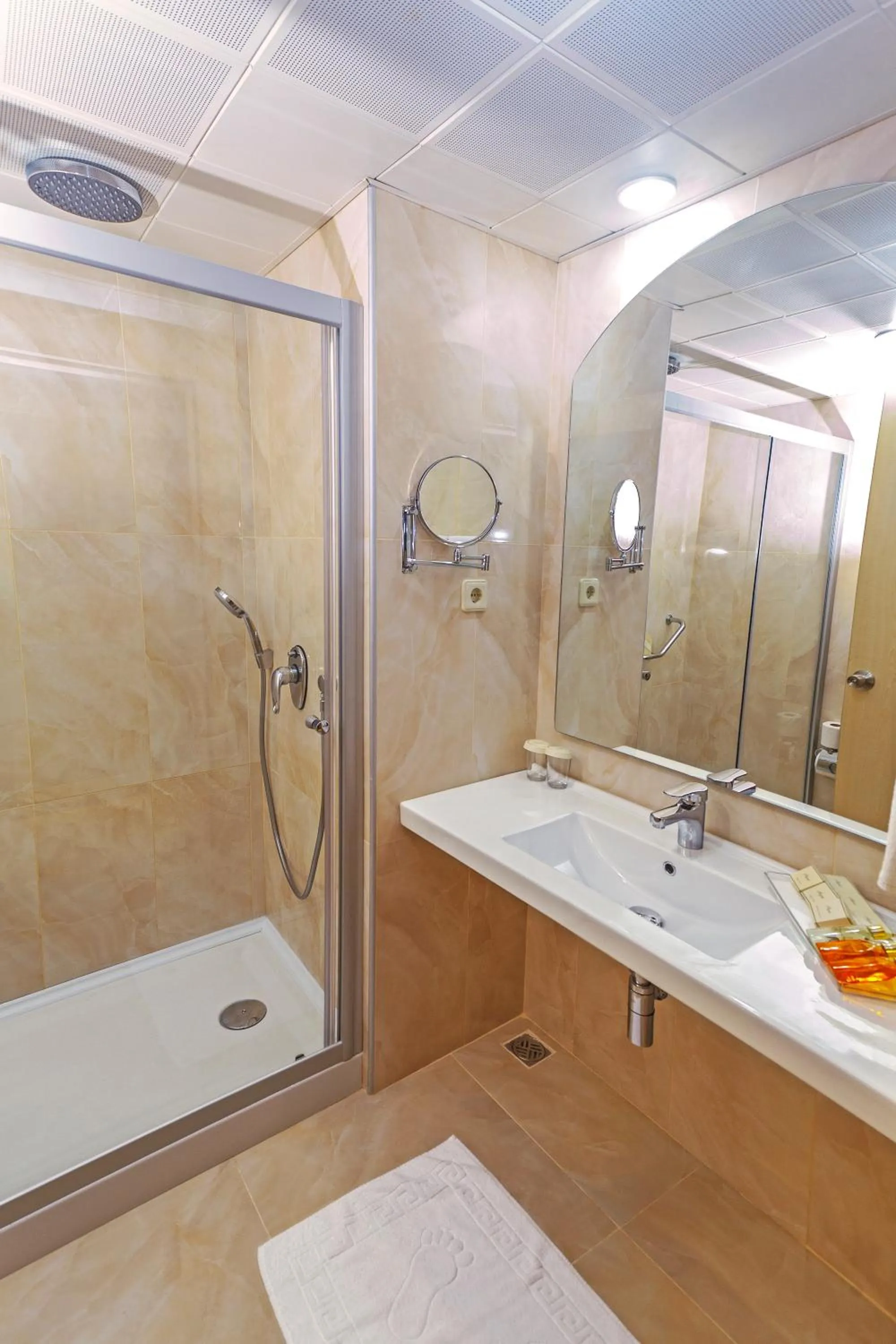 Bathroom in Hotel Aqua