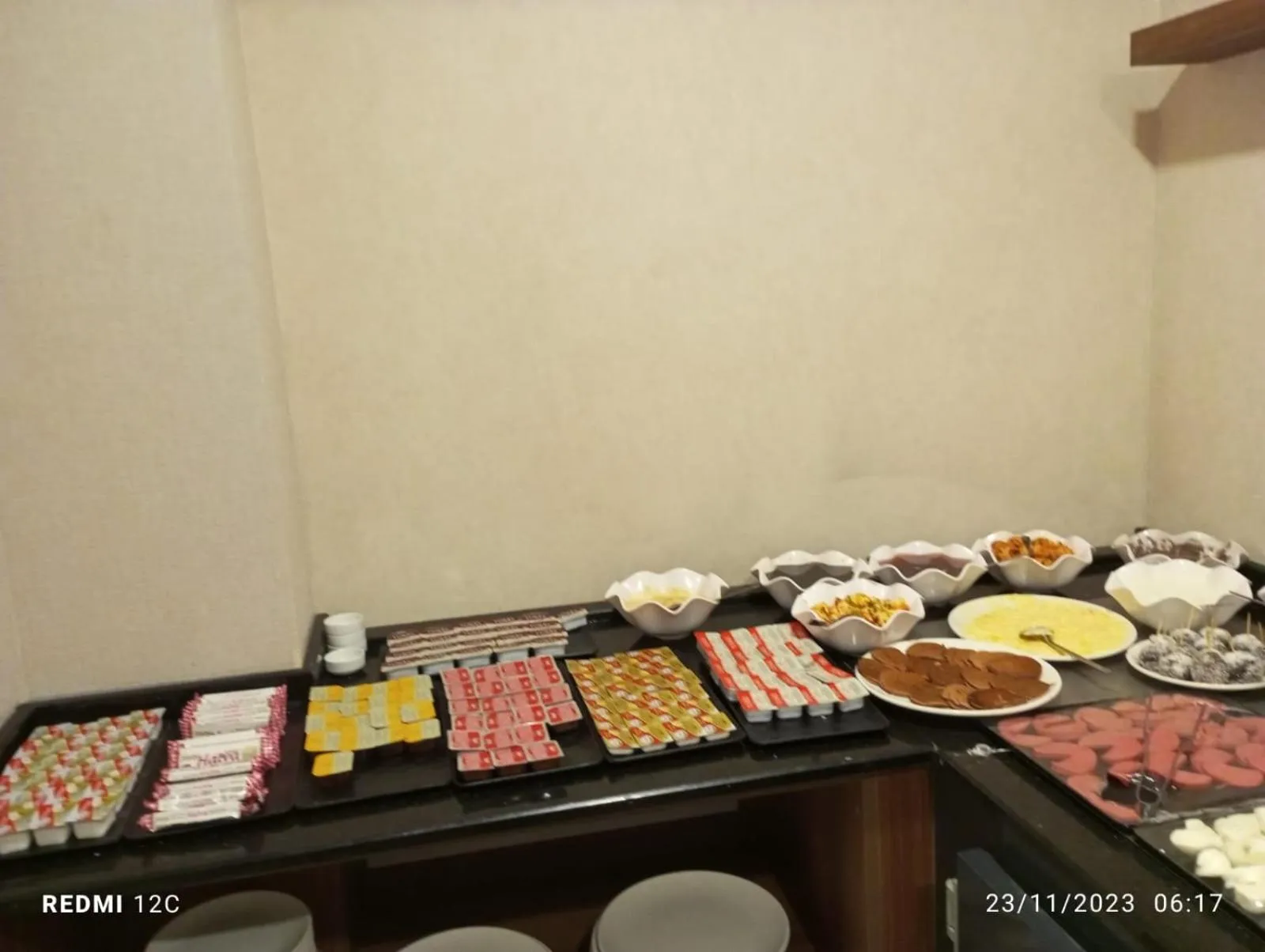 Buffet breakfast in Ugurlu Hotel