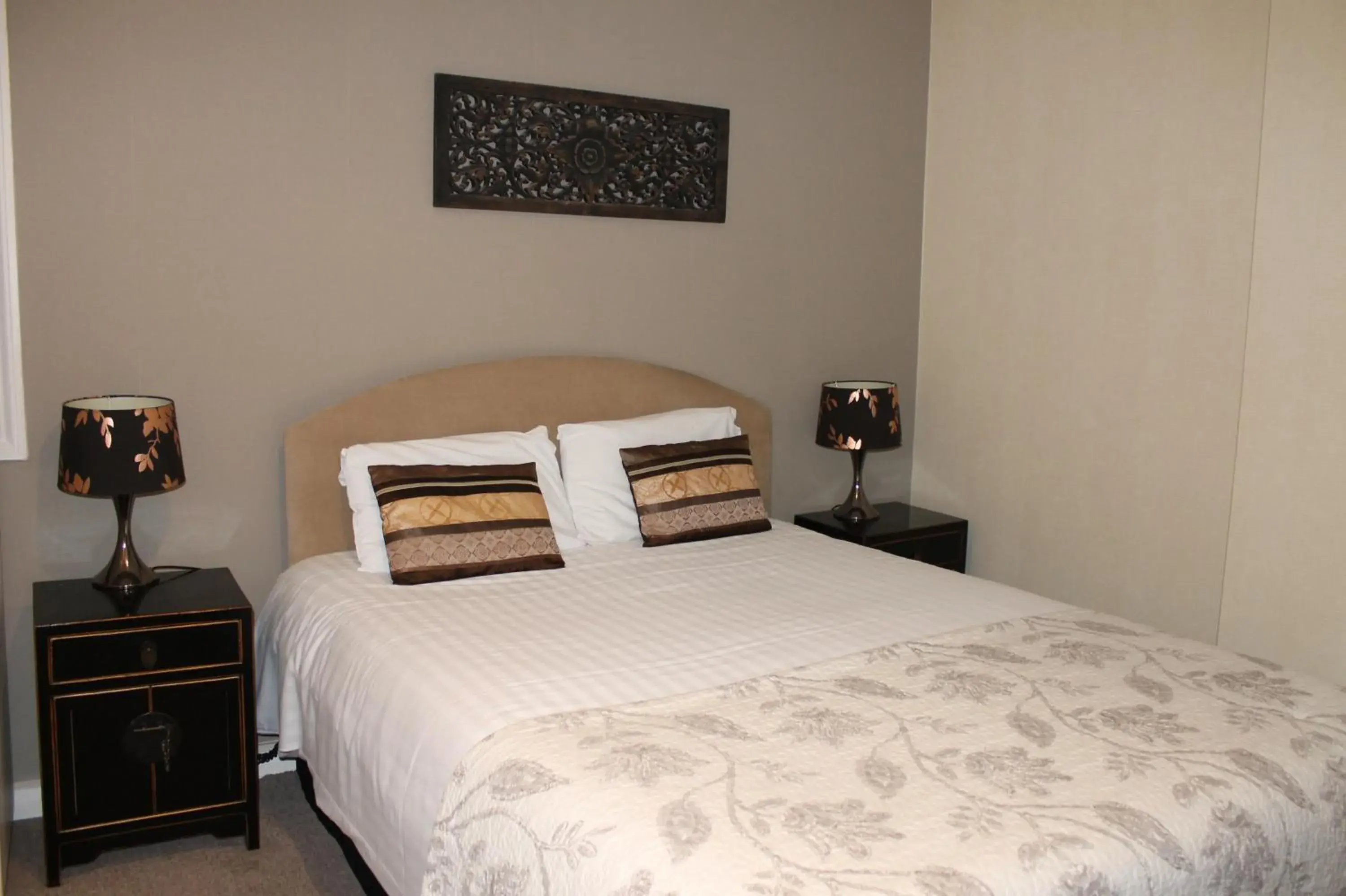 Double Room in The Wimbledon Hotel Double Room in The Wimbledon Hotel