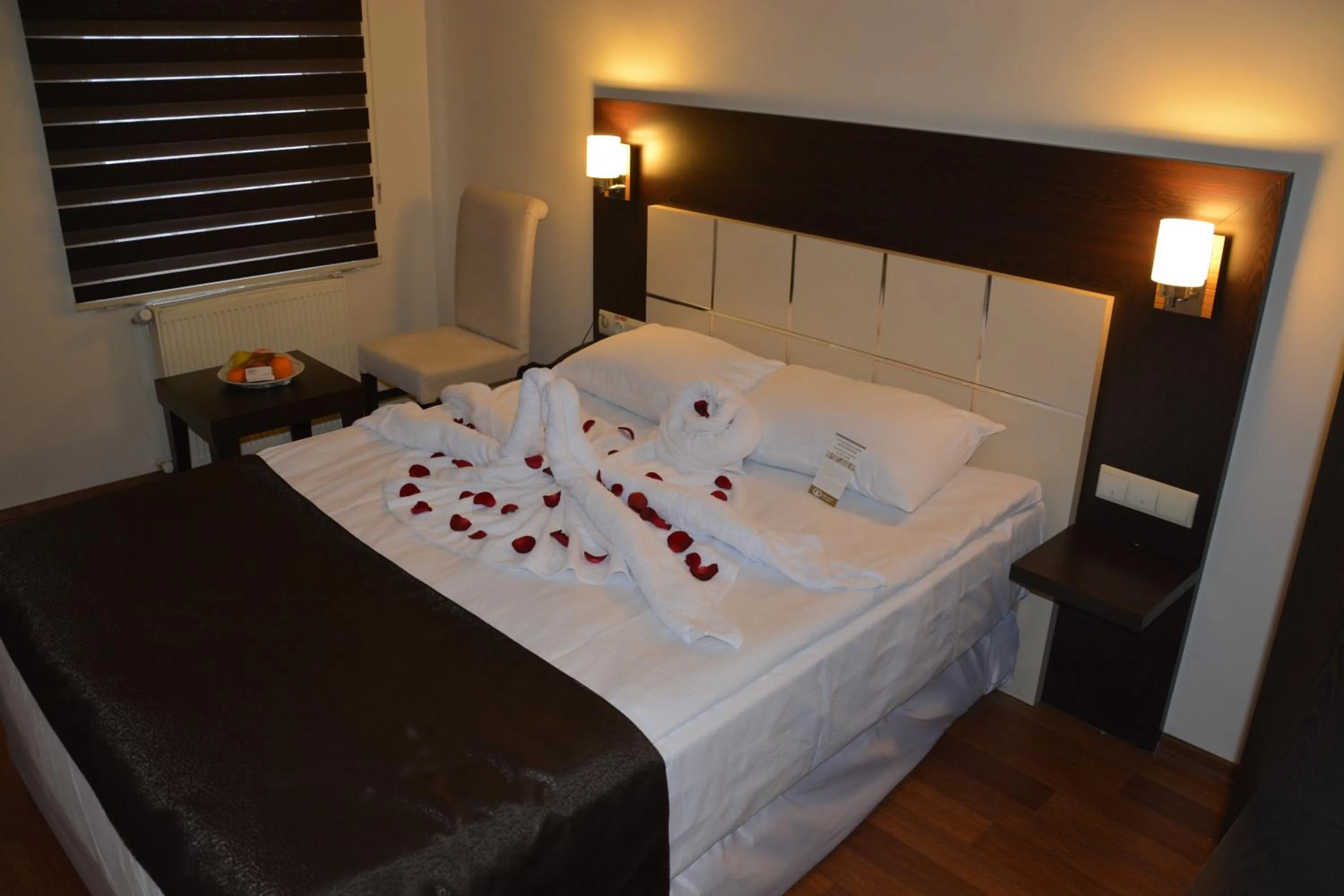 Bedroom in Gaziantep Garni Hotel