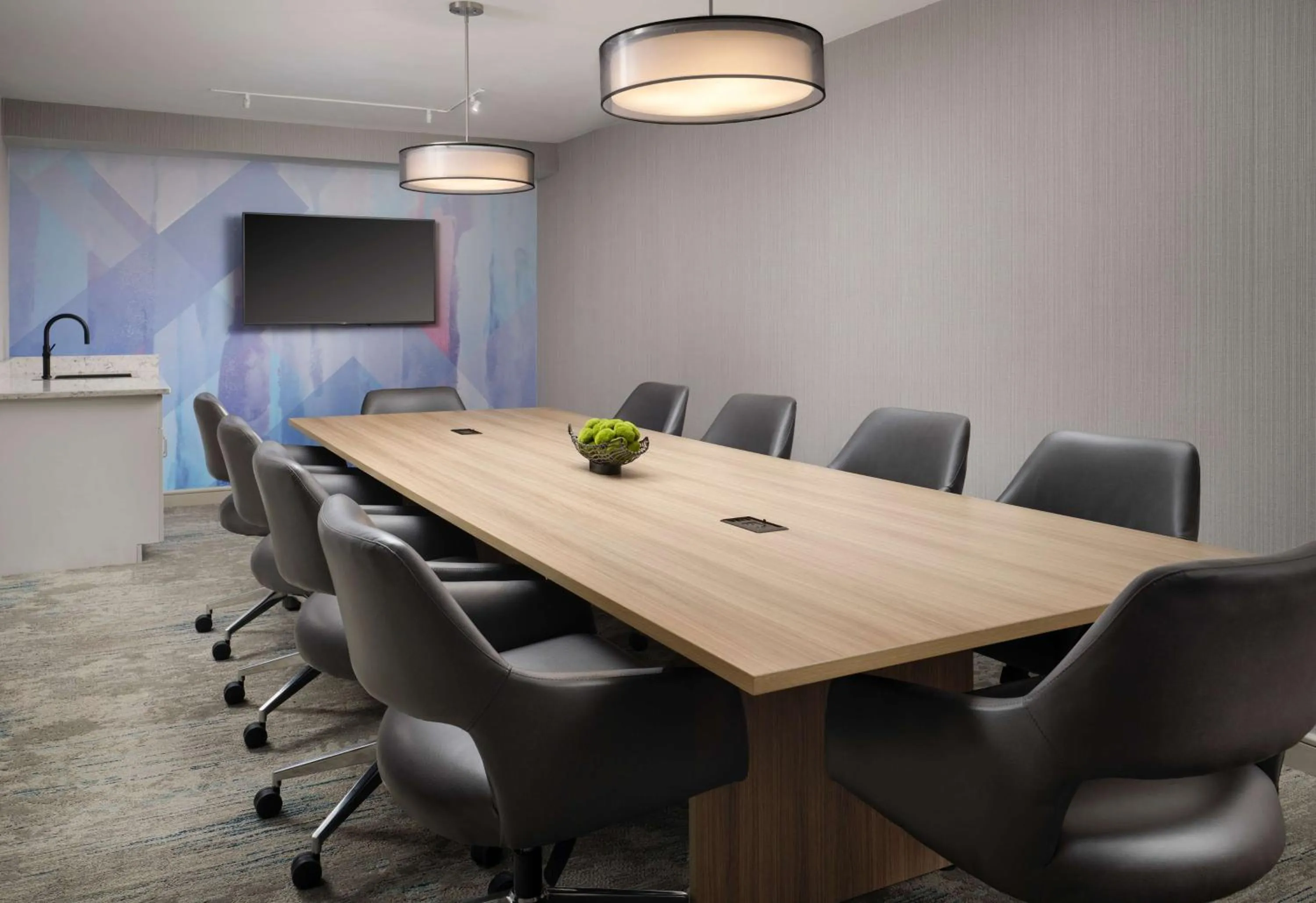 Meeting/conference room in Hilton Garden Inn Boston-Burlington