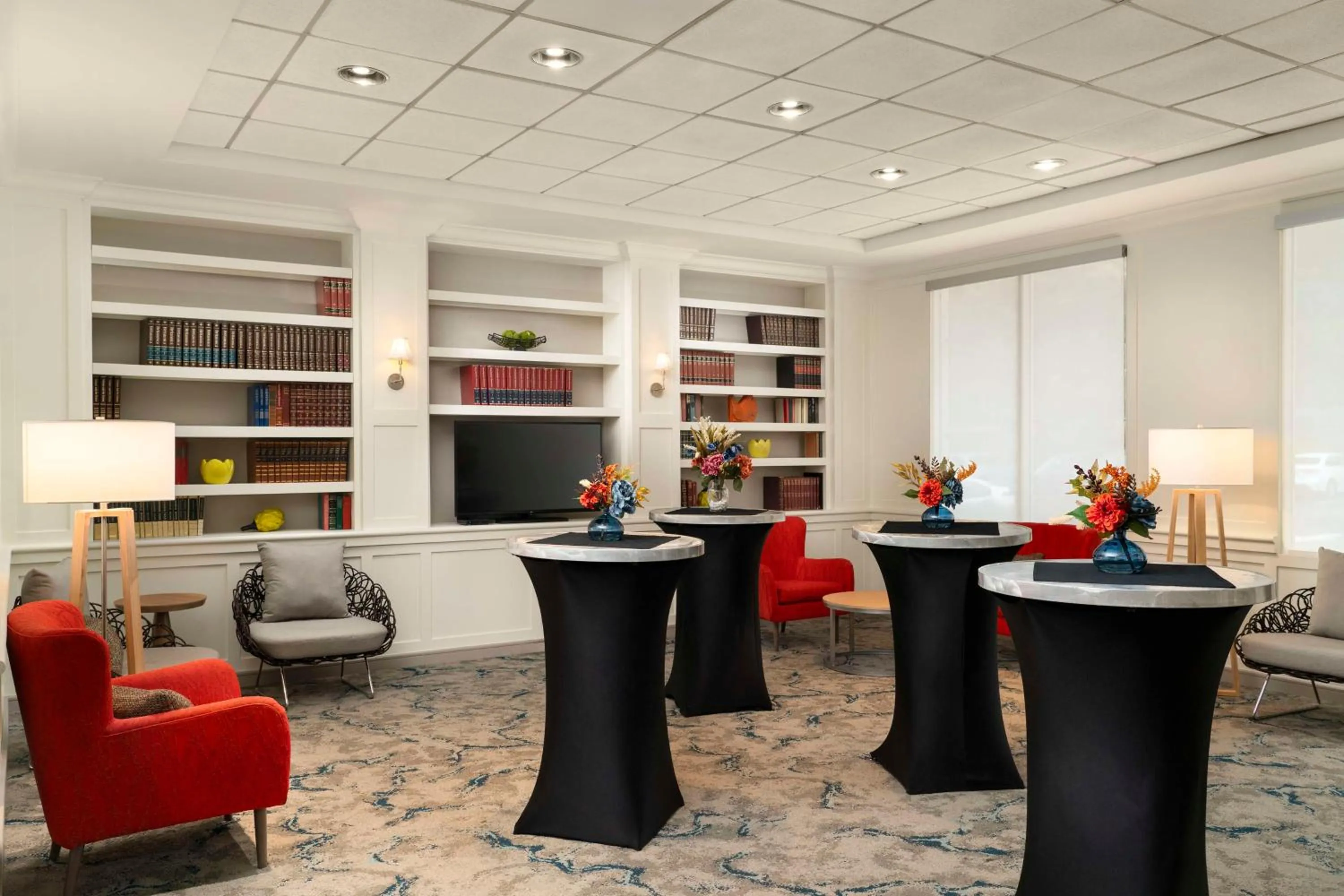 Meeting/conference room in Hilton Garden Inn Boston-Burlington