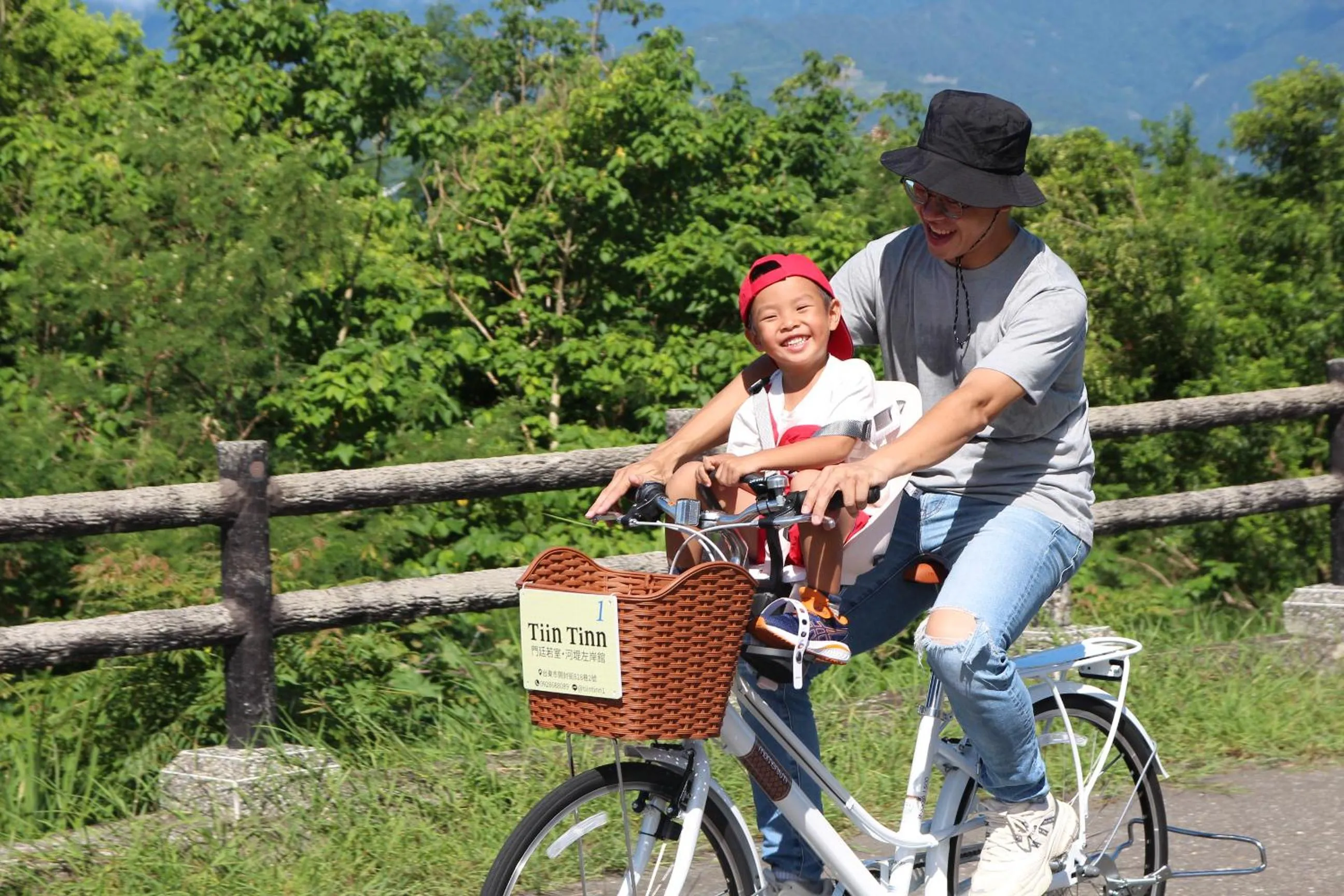 Area and facilities in Tiin Tinn - Rivershore B&B