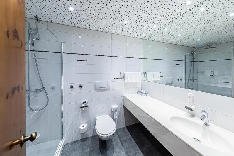 Shower in Alpenland St Johann