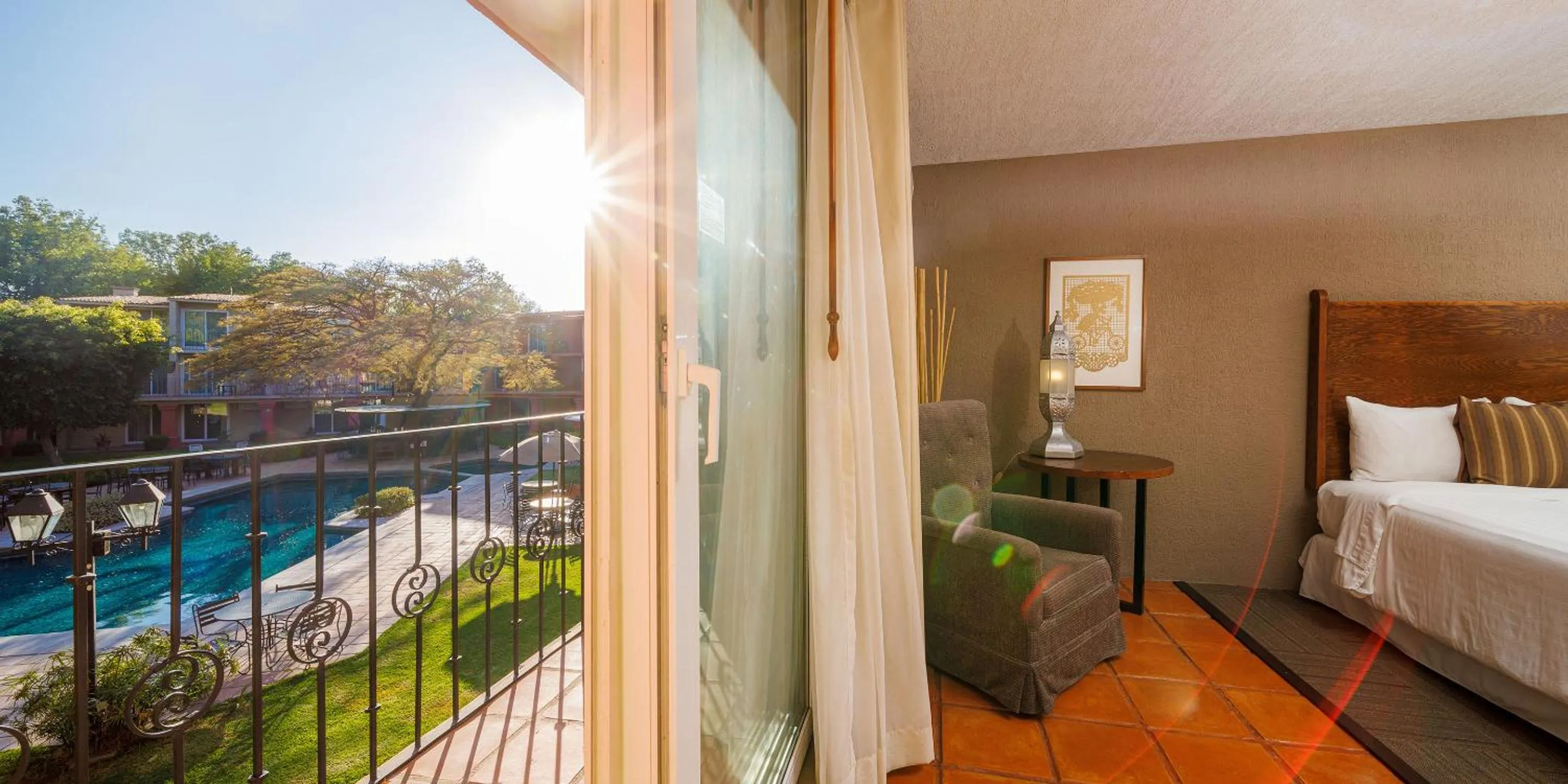 Photo of the whole room, Bed in Real de Minas San Miguel de Allende