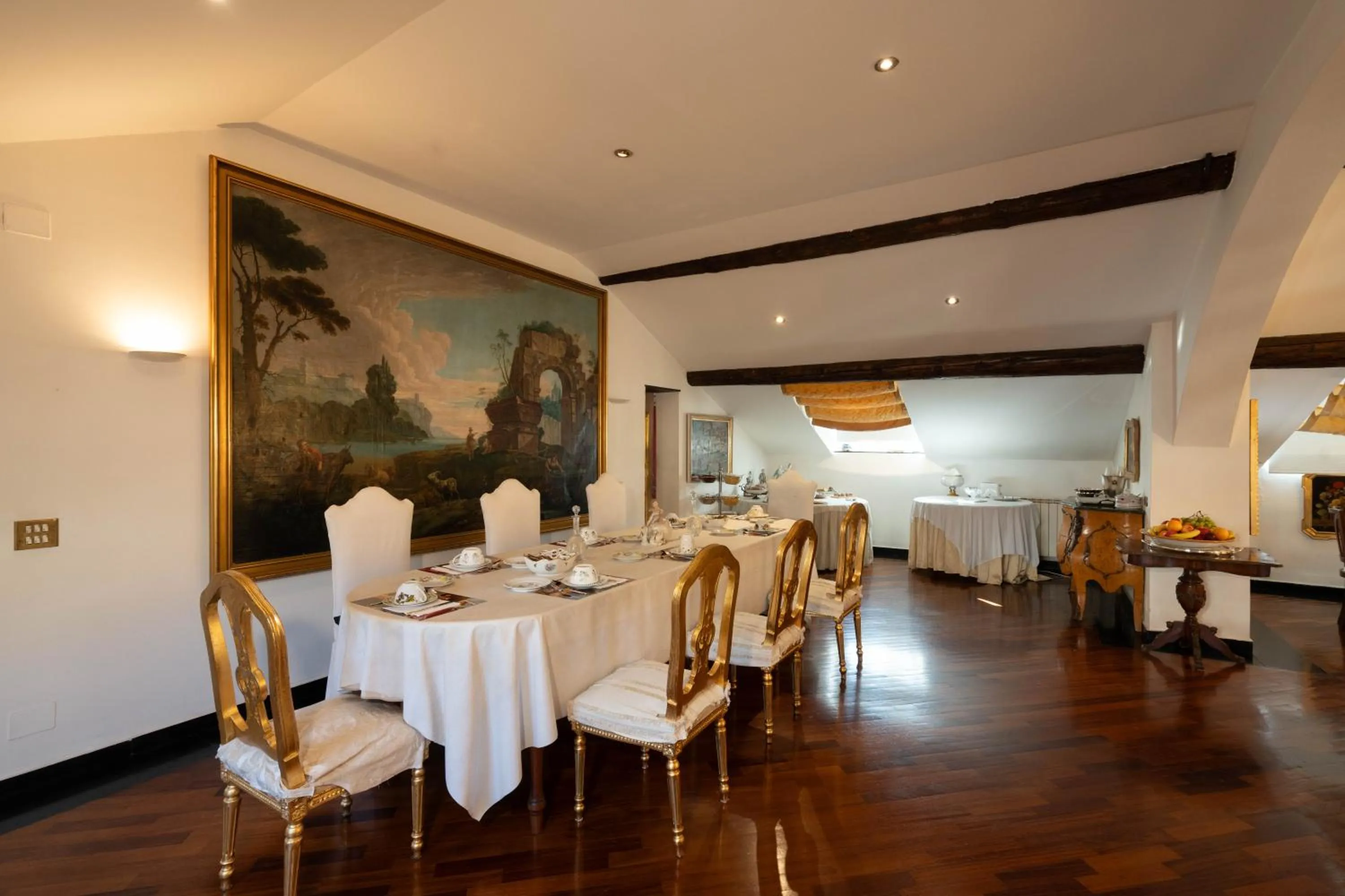 Breakfast in Morali Palace