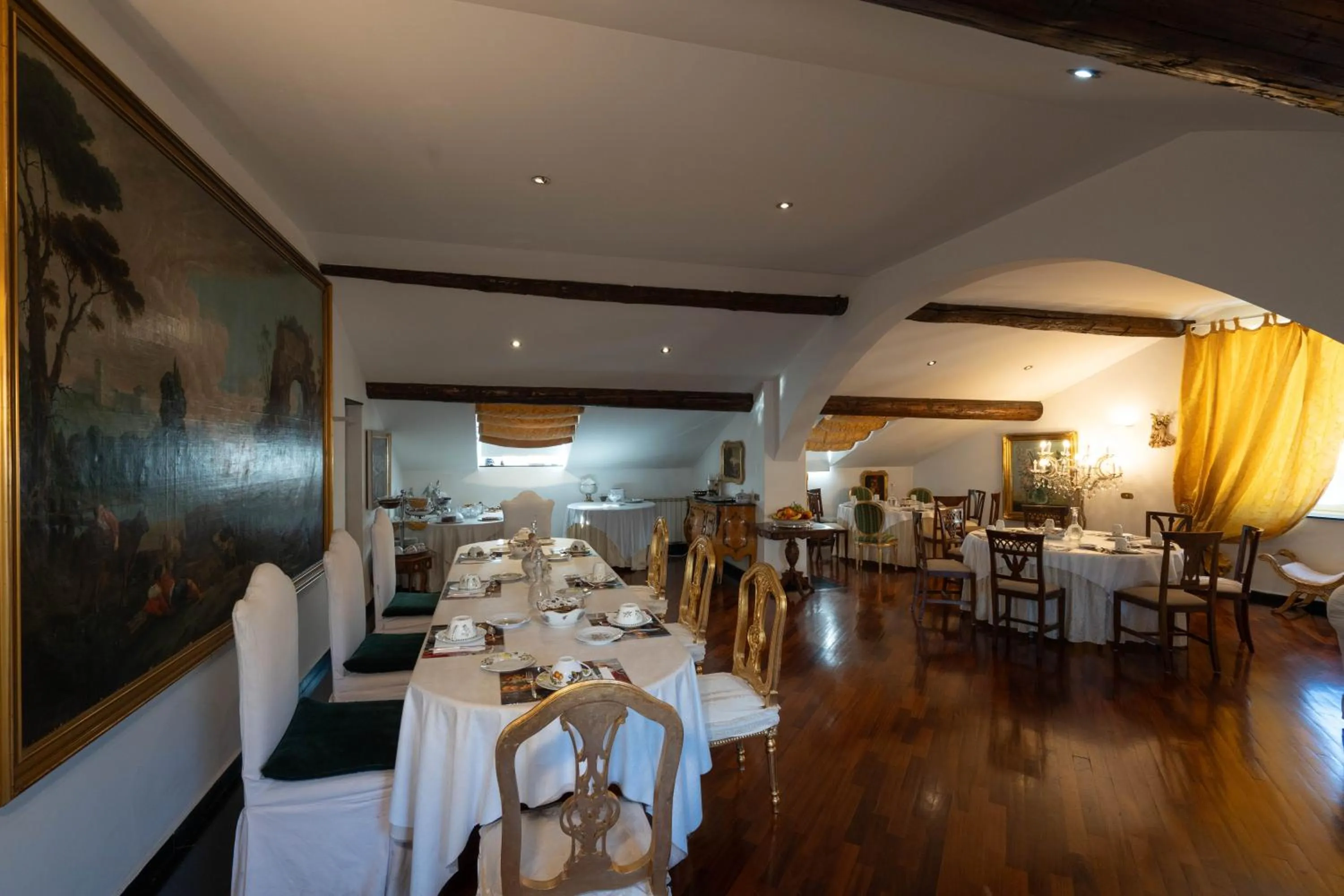 Breakfast in Morali Palace