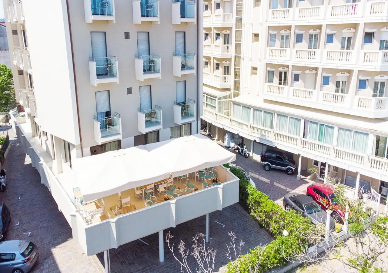 Hotel Paloma Beach Front Chiringuitos Time