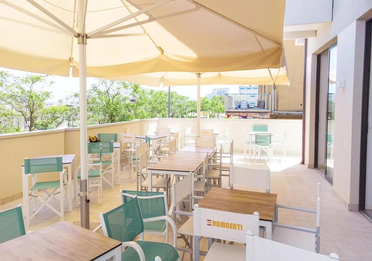 Hotel Paloma Beach Front Chiringuitos Time