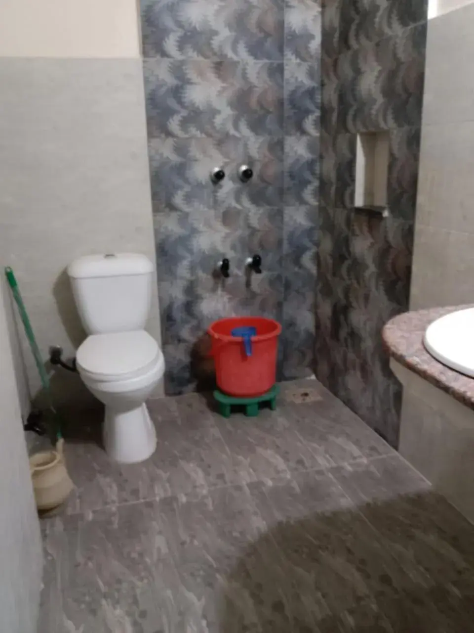 Economy Single Room in Hotel Bilal Economy Single Room in Hotel Bilal