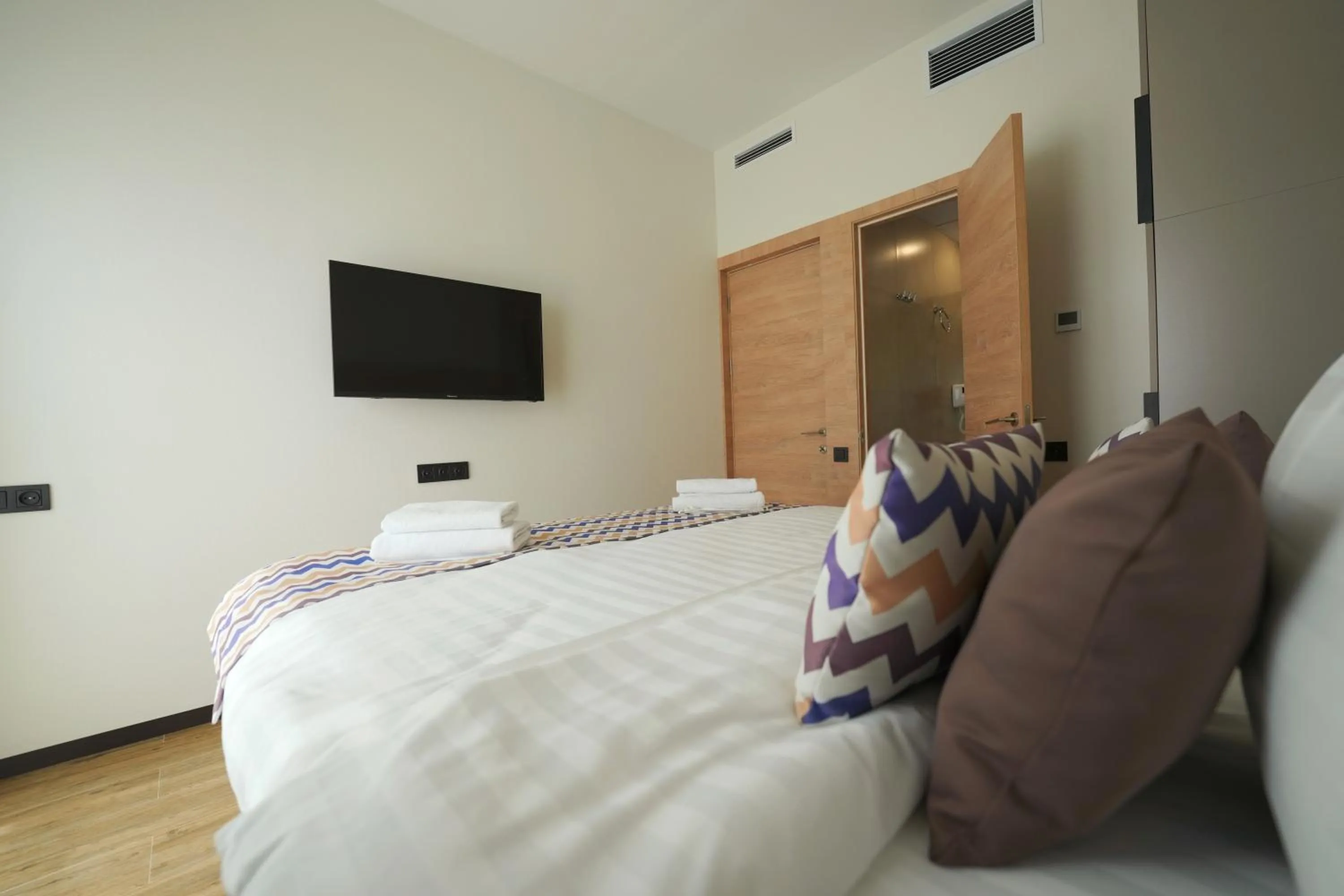 Bedroom, Bed in 4Guest Hotel