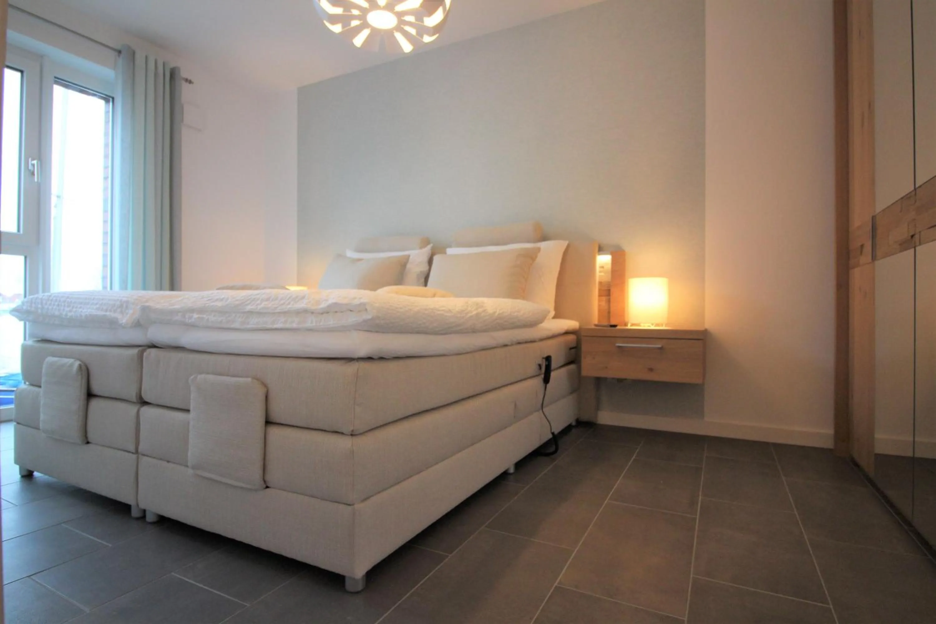 Bedroom, Bed in Wohnen am Yachthafen W25
