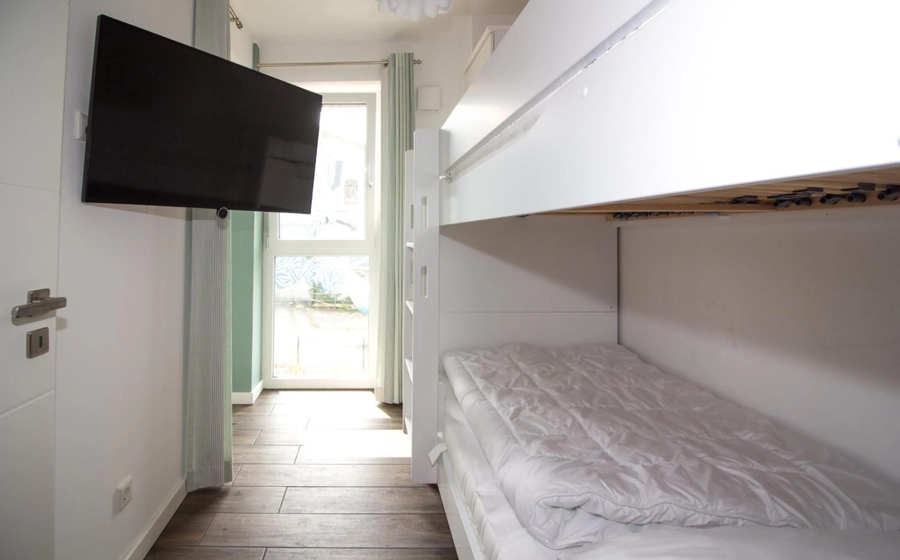 Bedroom, Bed in Wohnen am Yachthafen W25