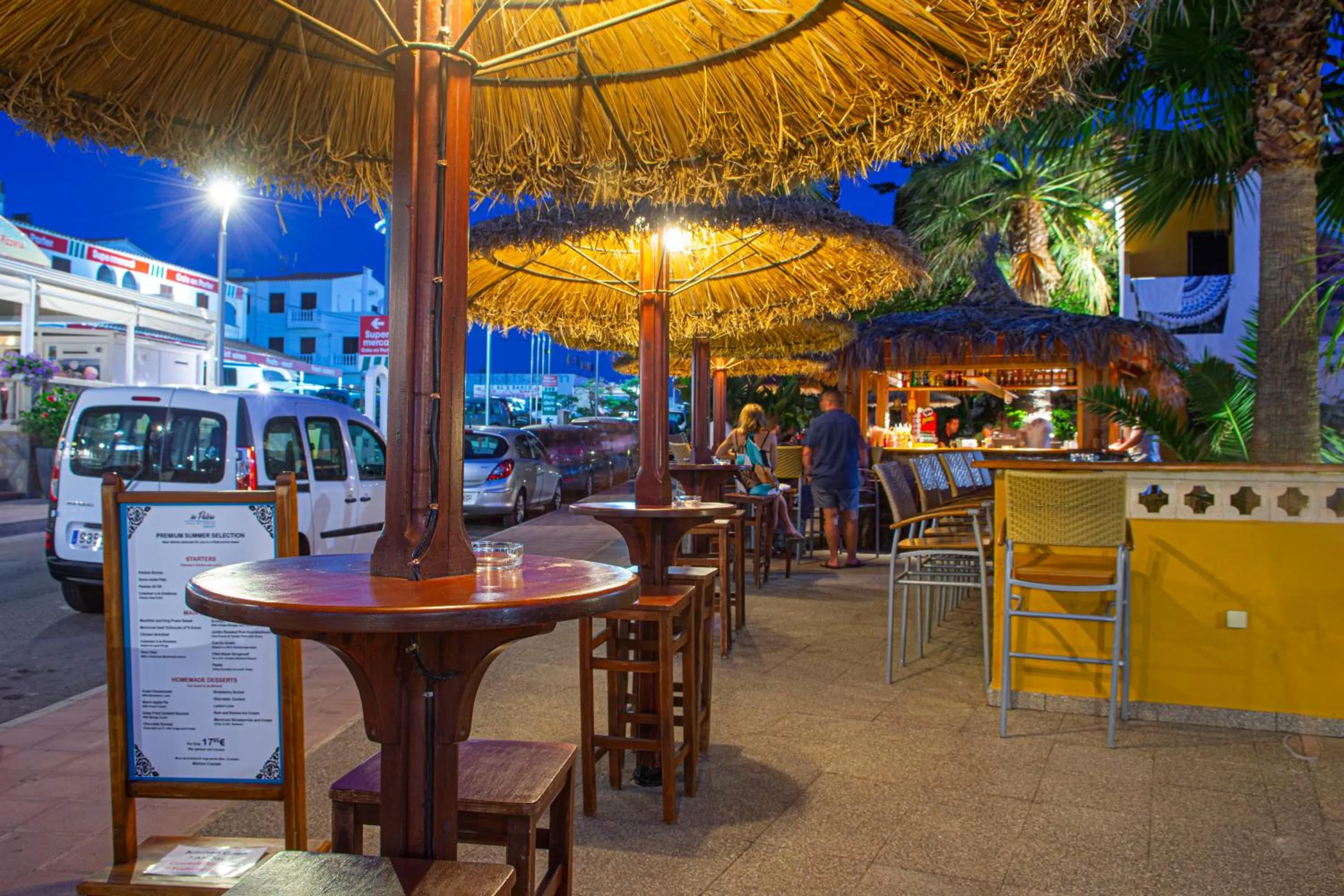 Alcoholic drinks in Sa Paissa