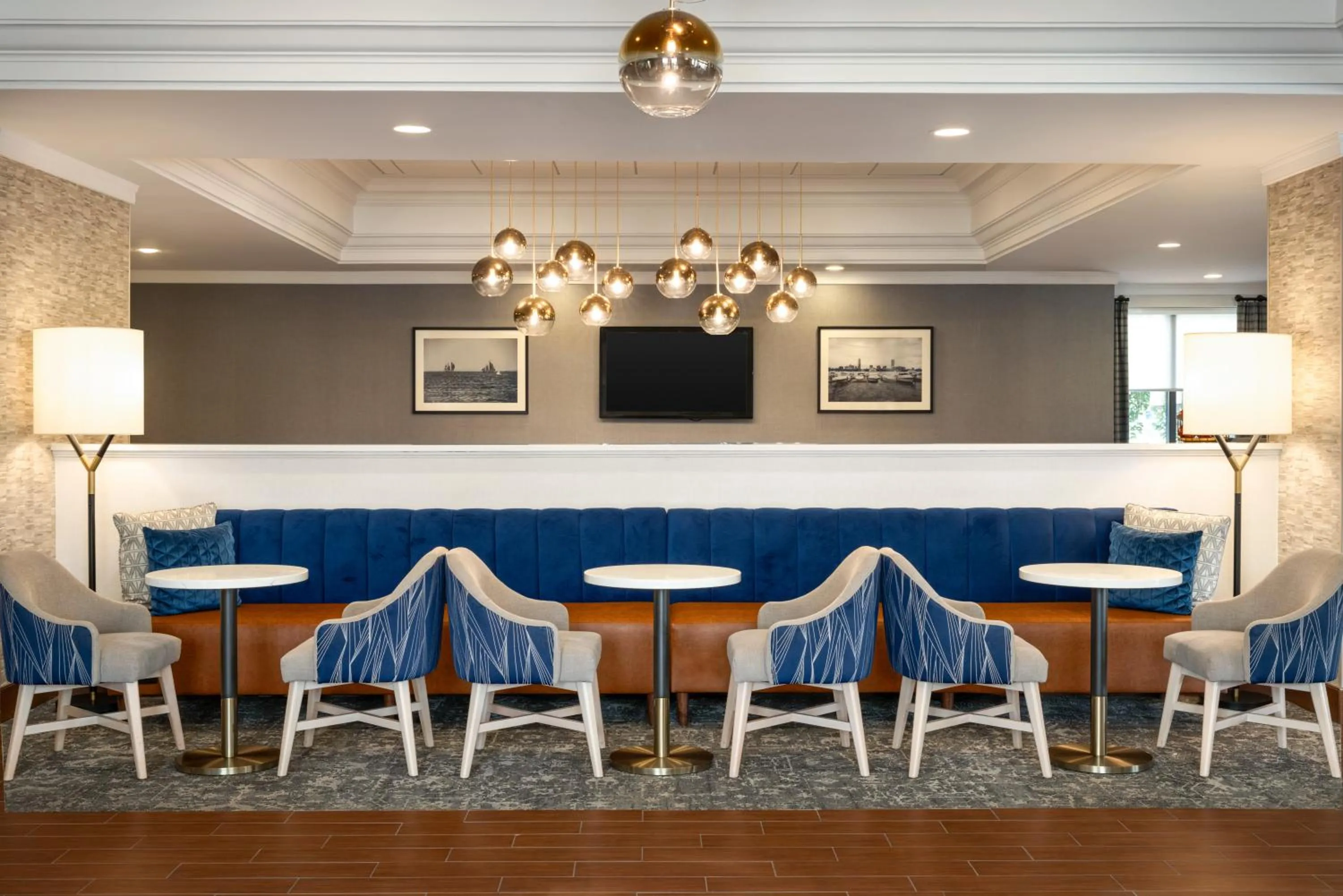 Lobby or reception in Hampton Inn by Hilton Boston/Cambridge