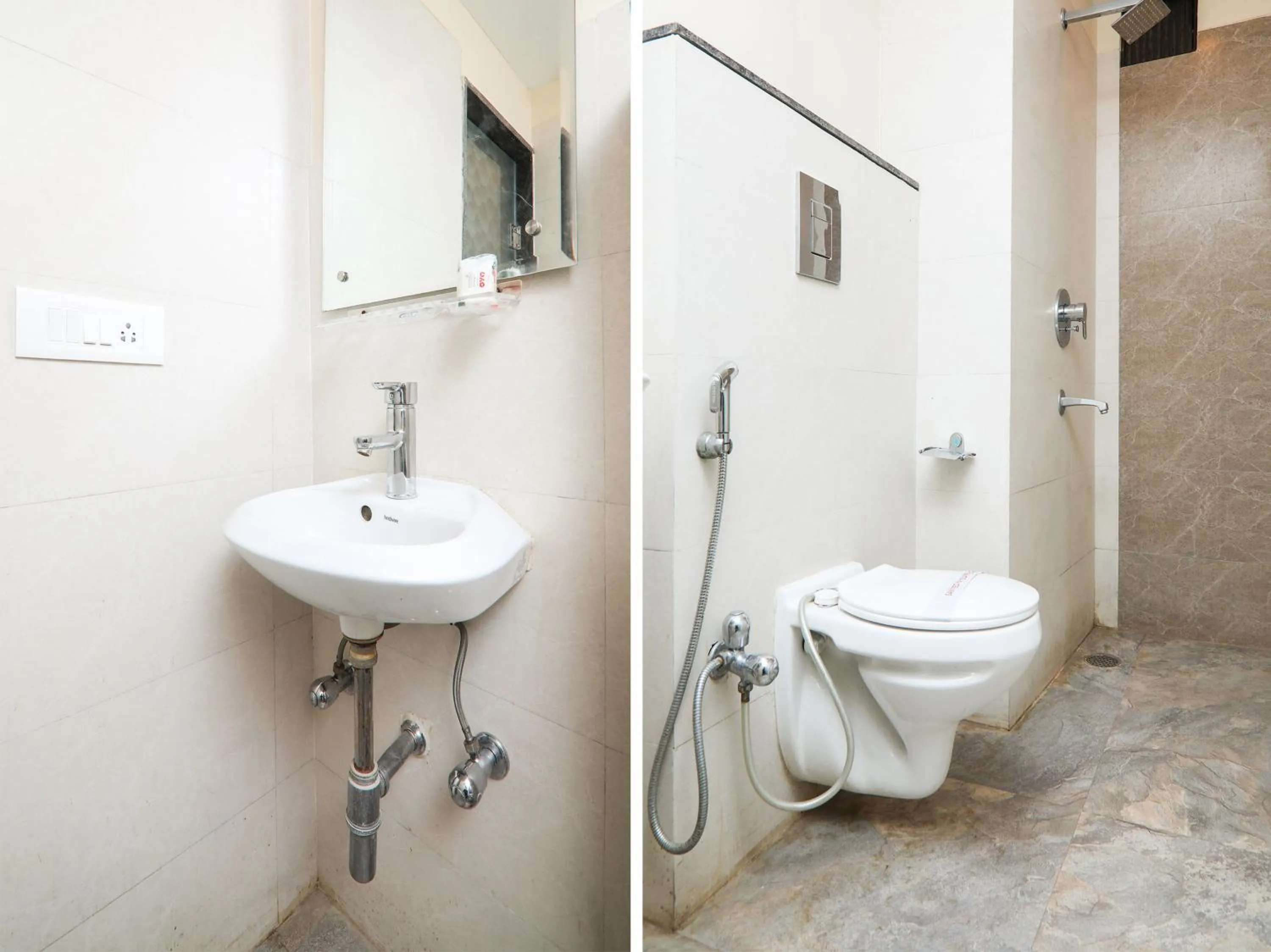 Bathroom in Hotel Amar International