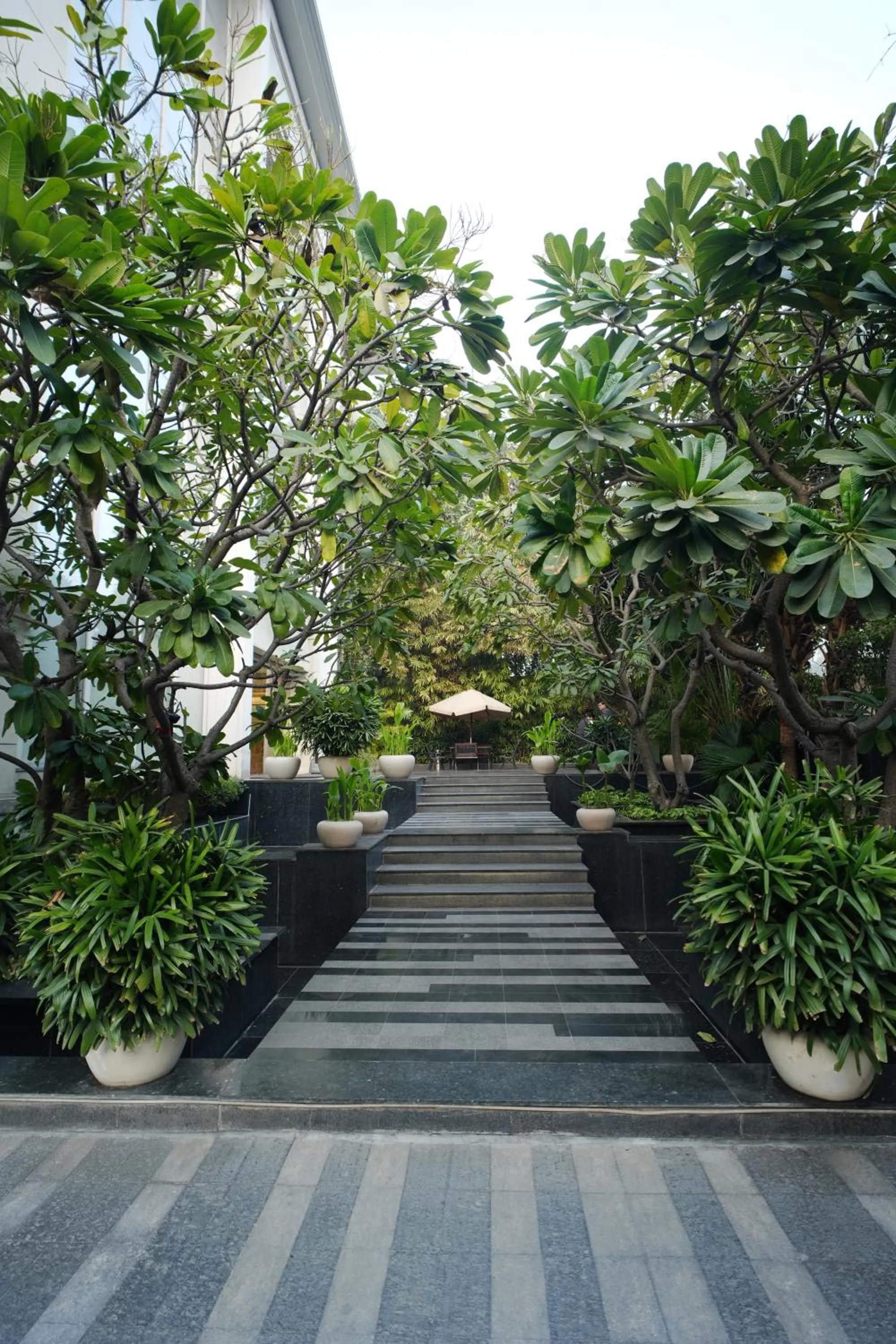 Facade/entrance in Muse Sarovar Portico Nehru Place