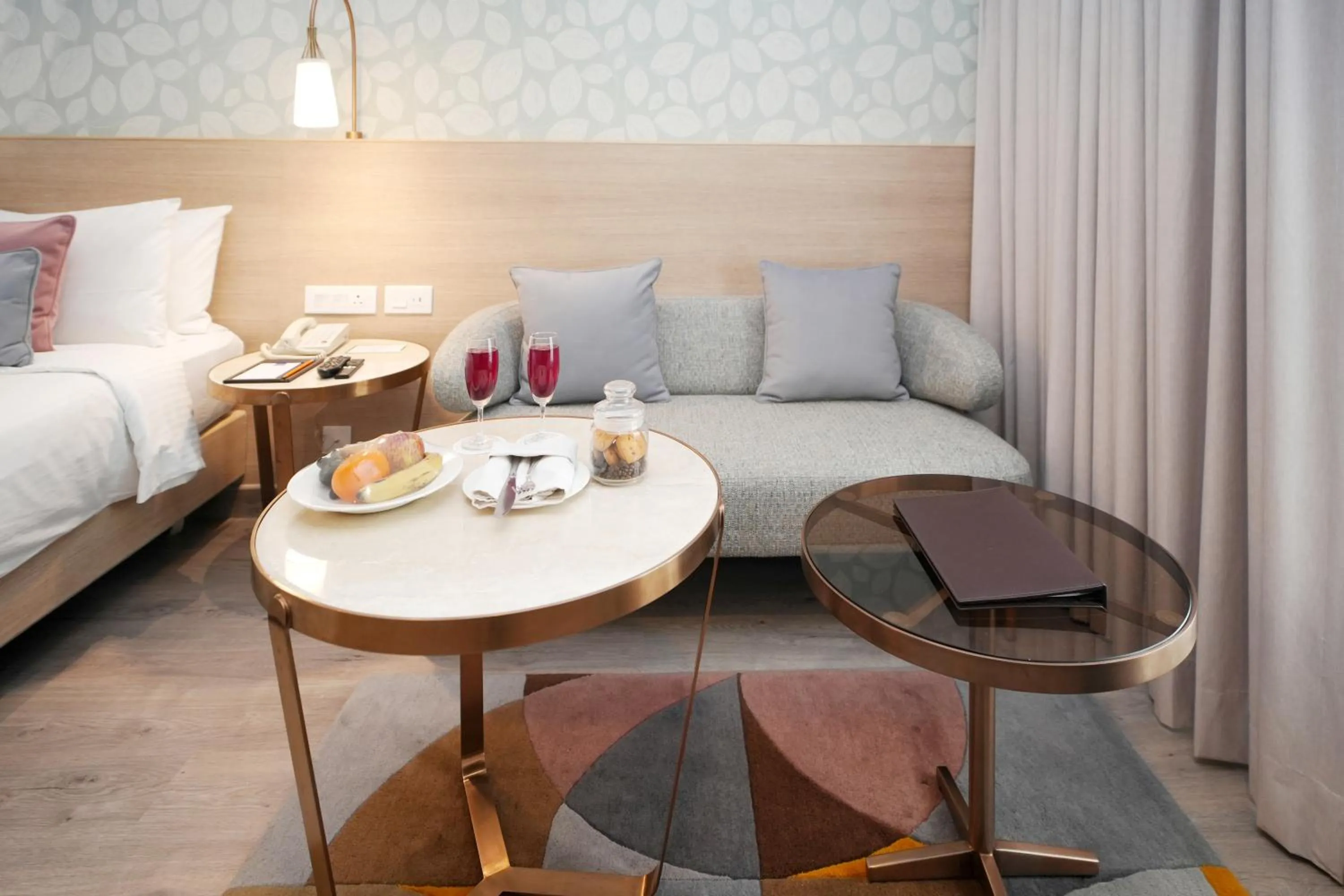 Dining area, Bed in Muse Sarovar Portico Nehru Place