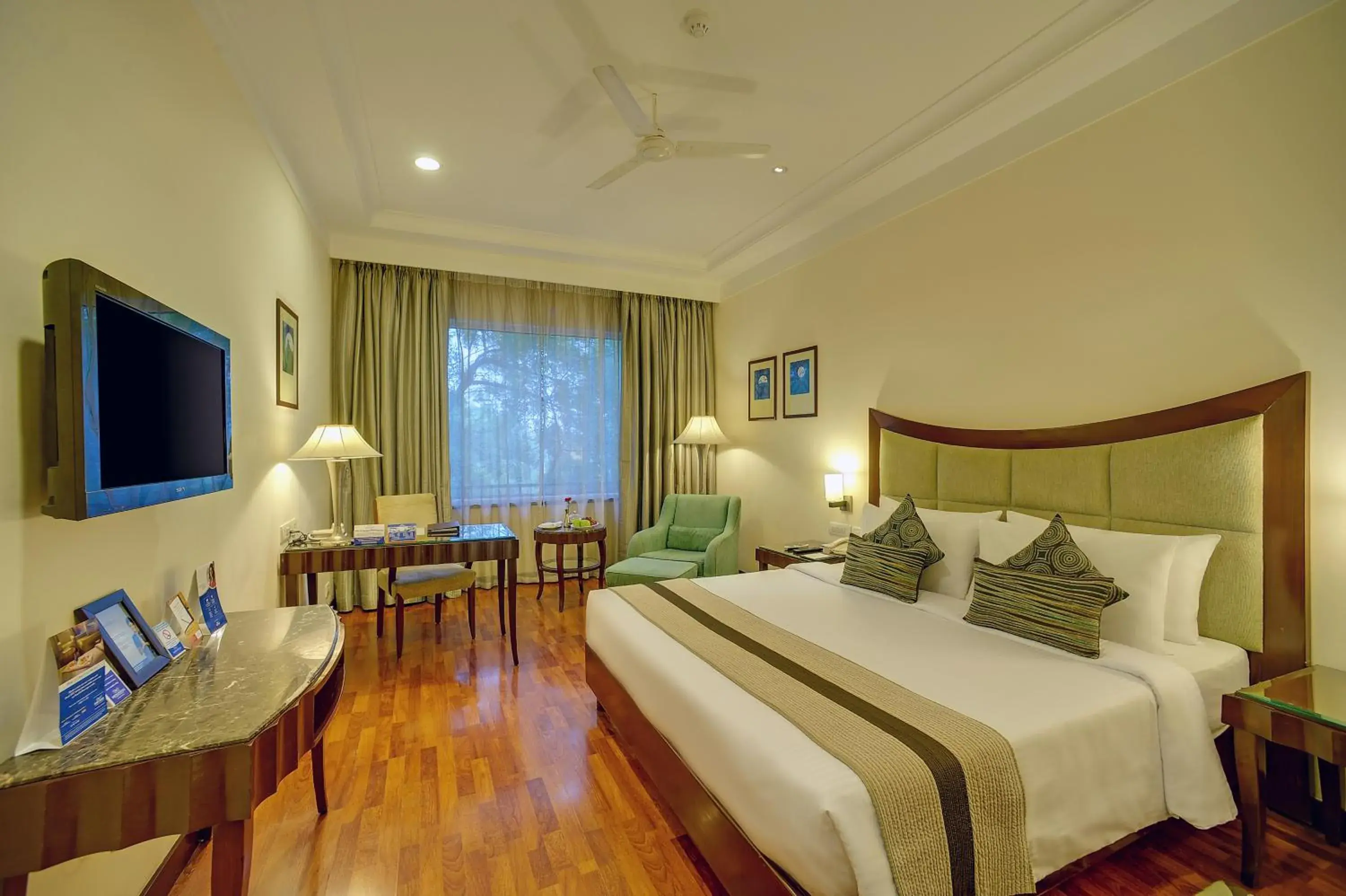 Superior Room - 1 Double Bed in Muse Sarovar Portico Nehru Place Superior Room - 1 Double Bed in Muse Sarovar Portico Nehru Place