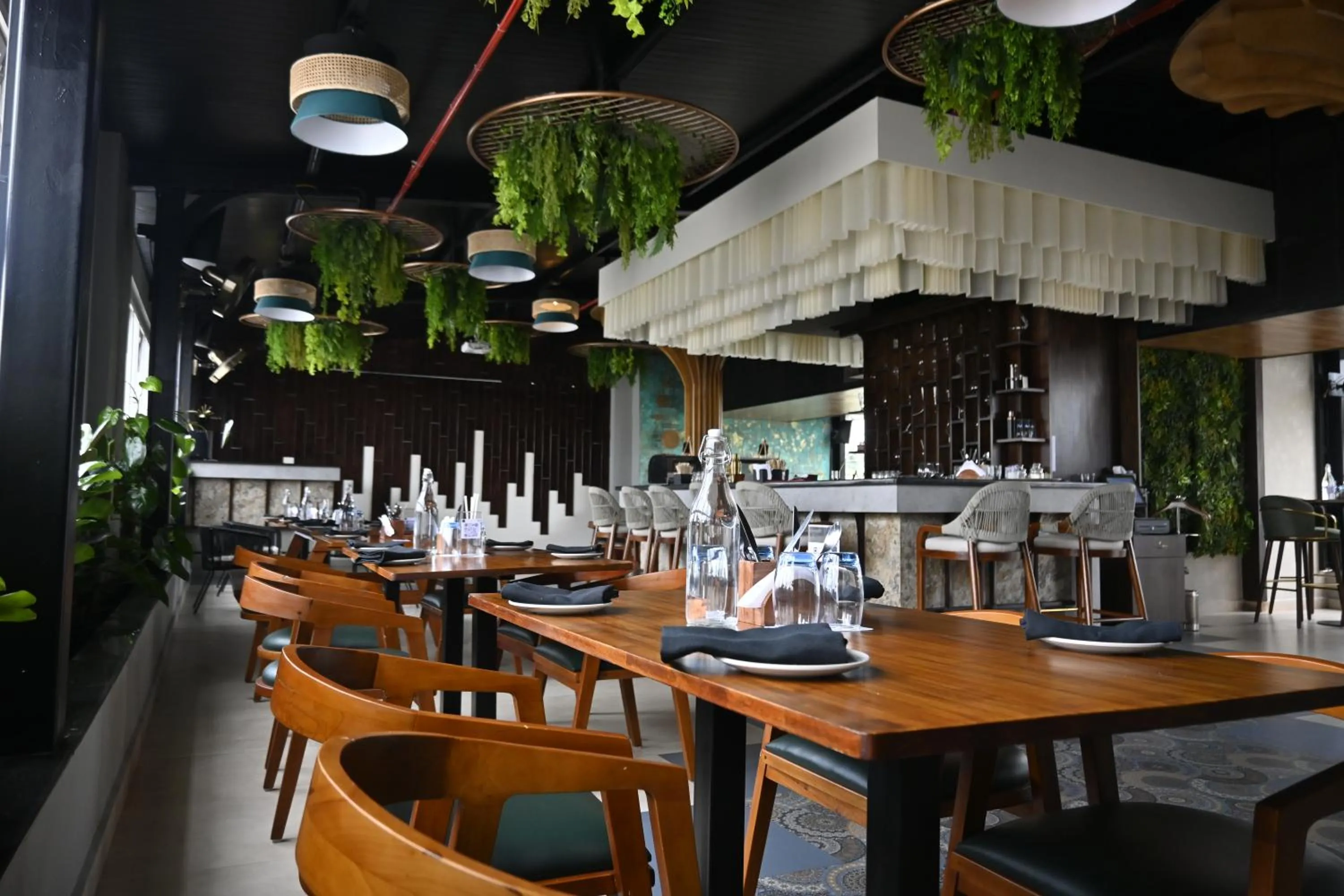 Restaurant/places to eat in Fortune JP Palace, Mysore - Member ITC Hotels' Group