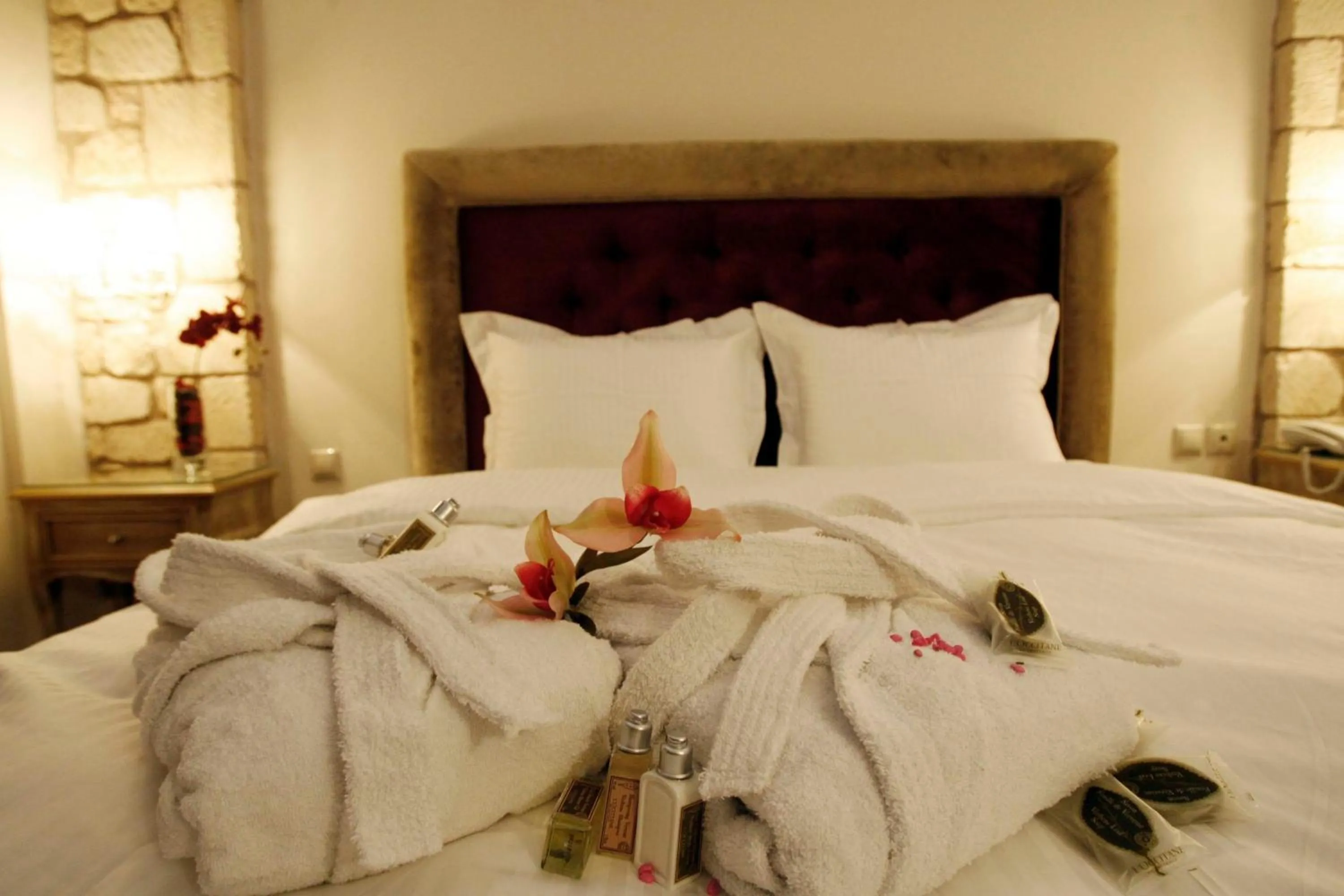 Bed in Diamond River Resort & Spa