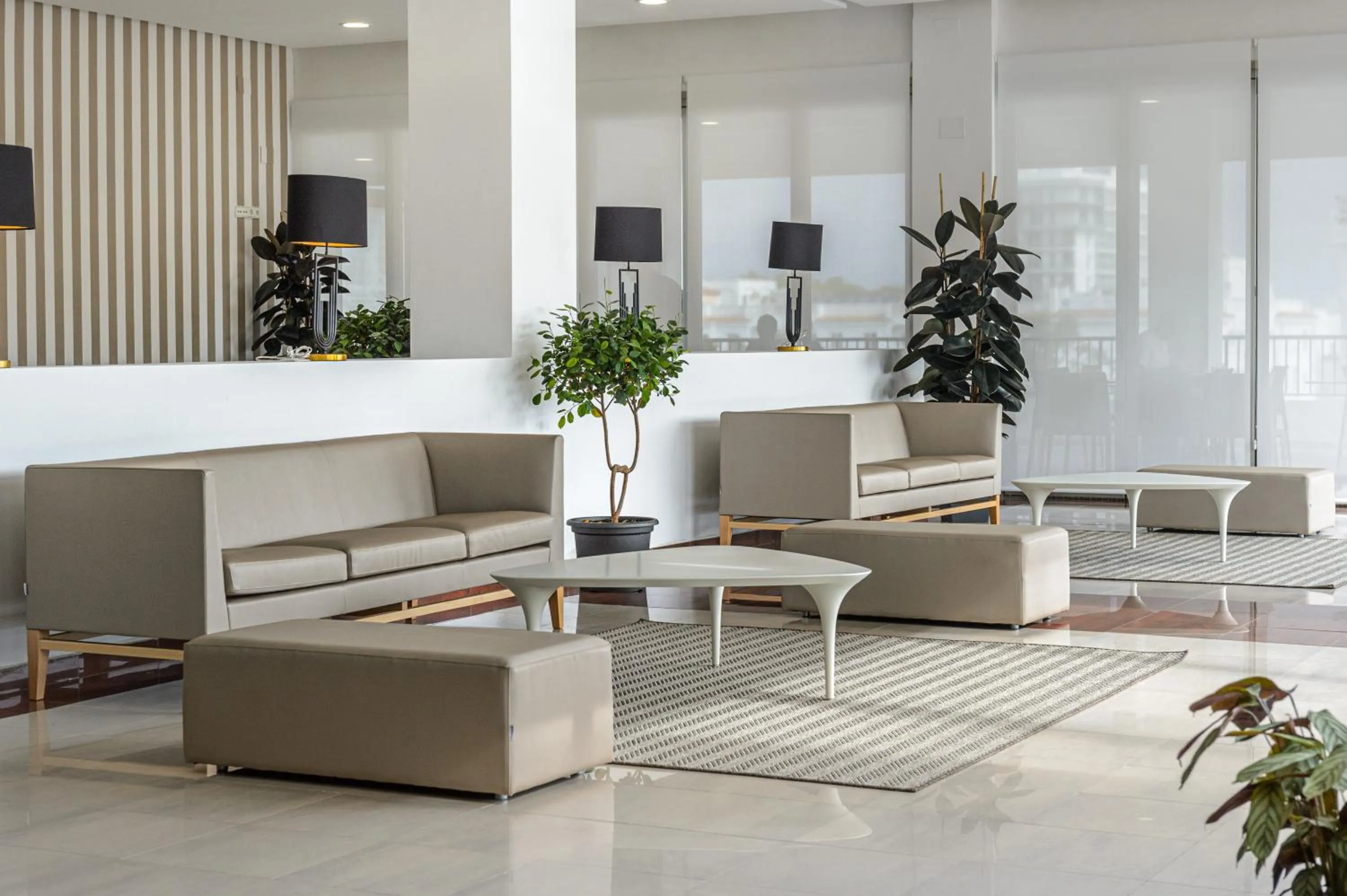 Lobby or reception in Apartamentos Vibra Riviera