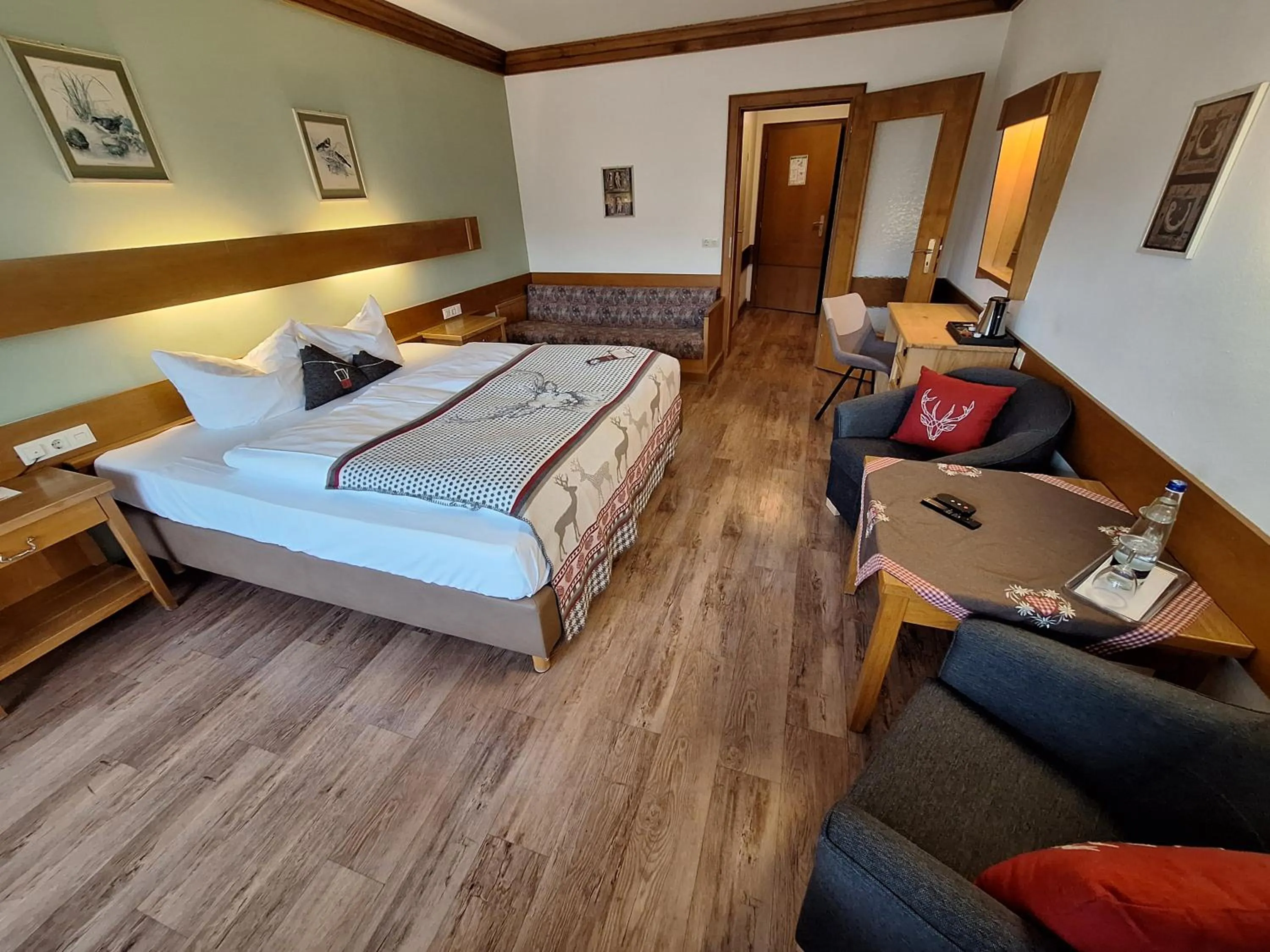 Photo of the whole room, Bed in Hotel Löwen