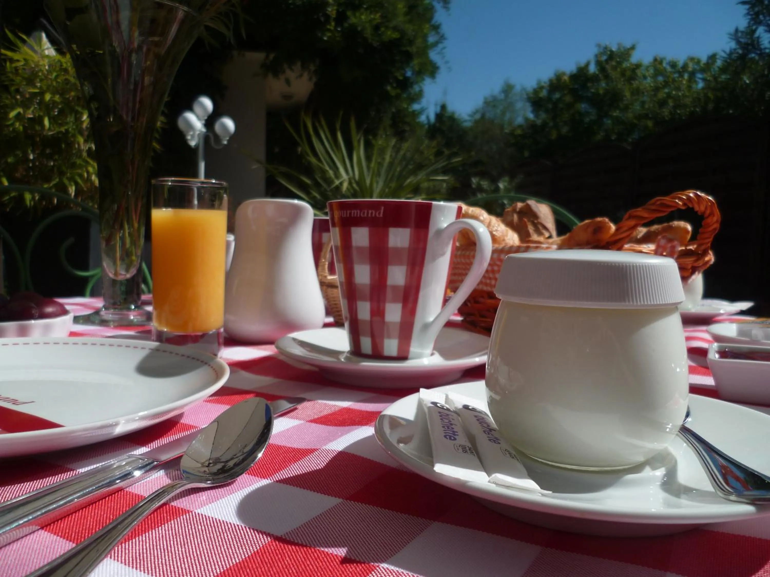 Balcony/Terrace in Hôtel La Résidence