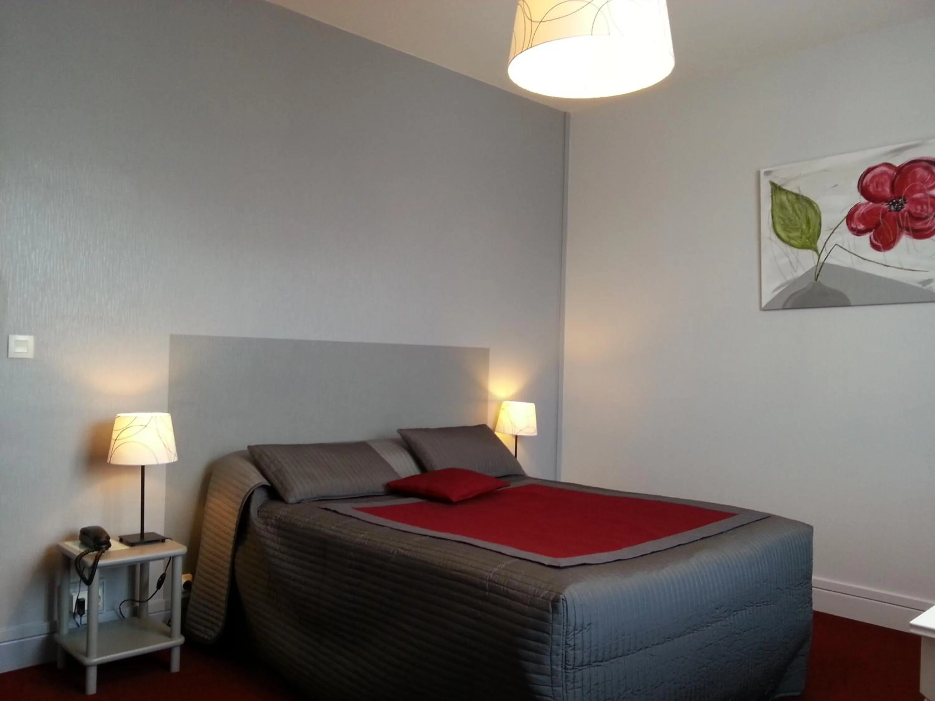 Photo of the whole room, Bed in Hôtel La Résidence