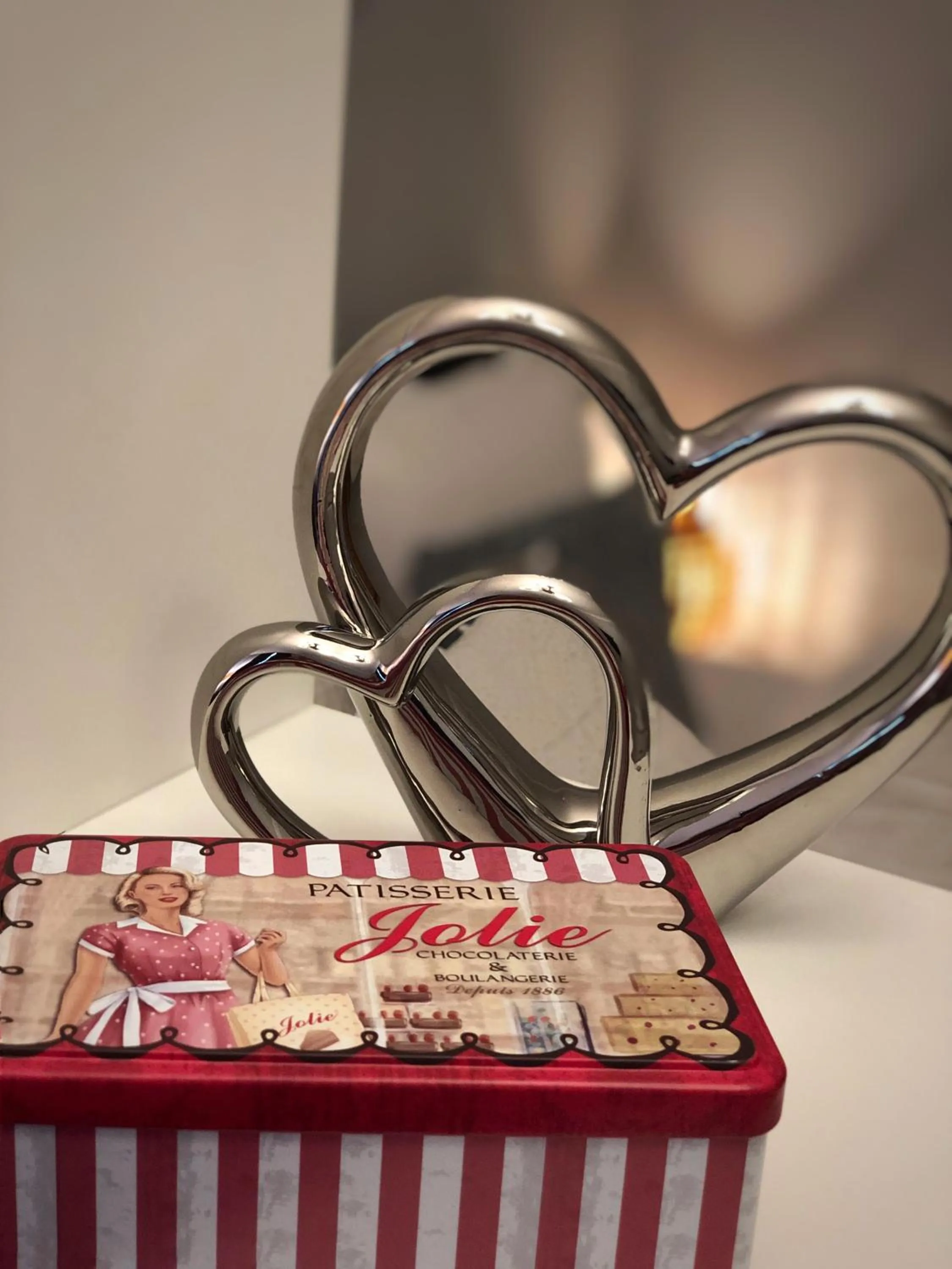 Decorative detail in Teo's Flat