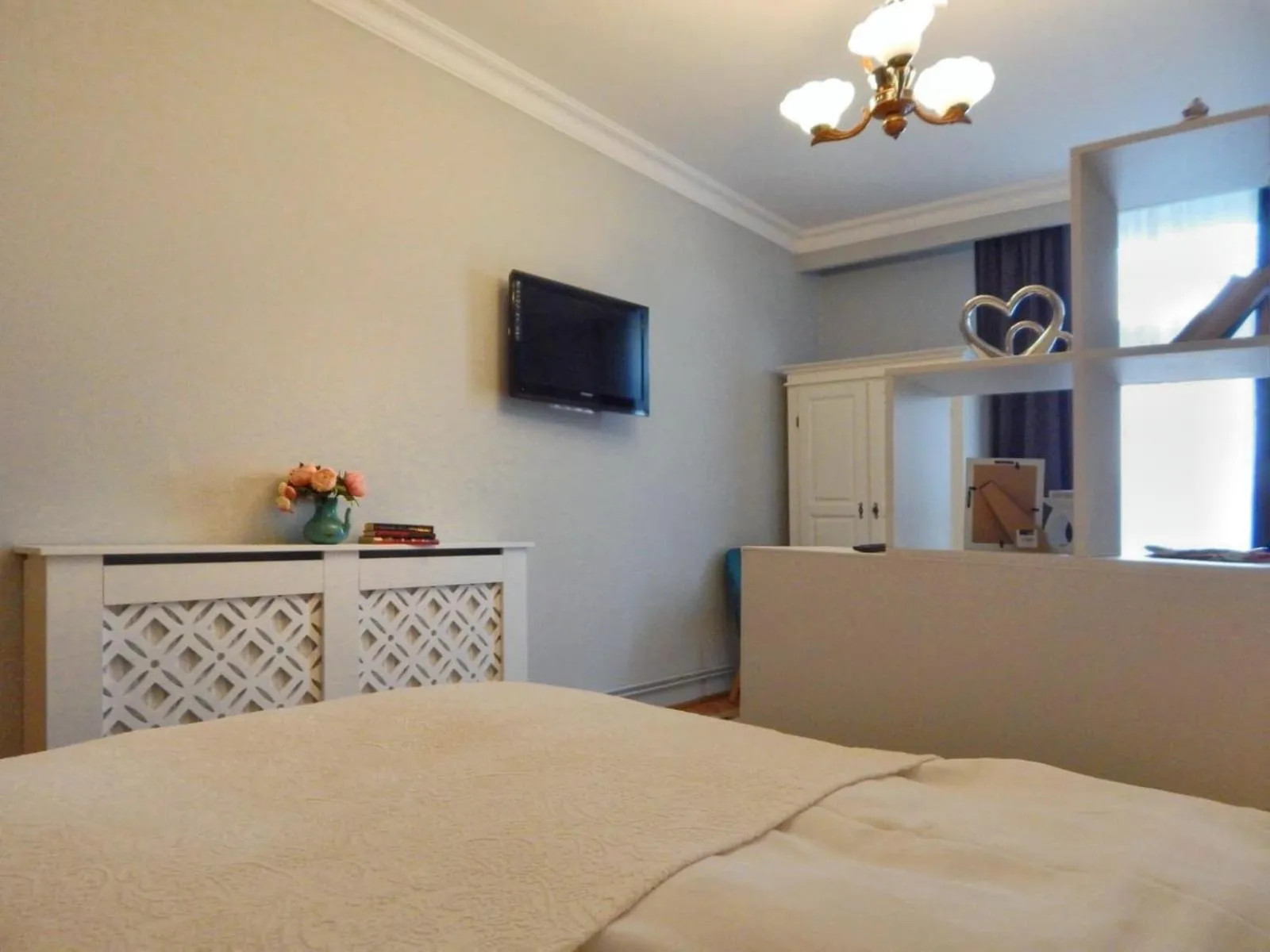 Spring, Bed in Teo's Flat