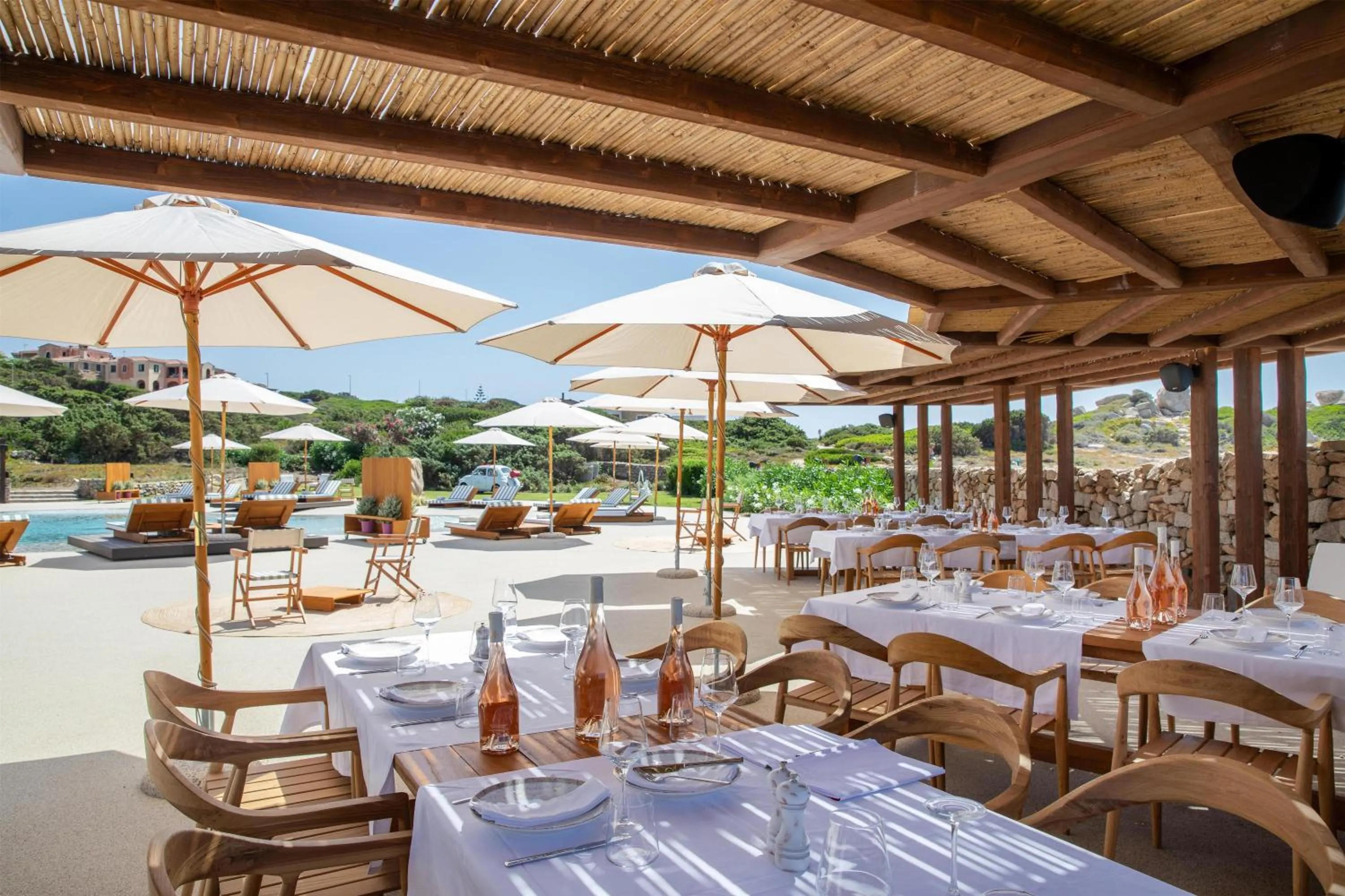 Restaurant/places to eat in Mangia's Santa Teresa Sardinia, Curio Collection by Hilton