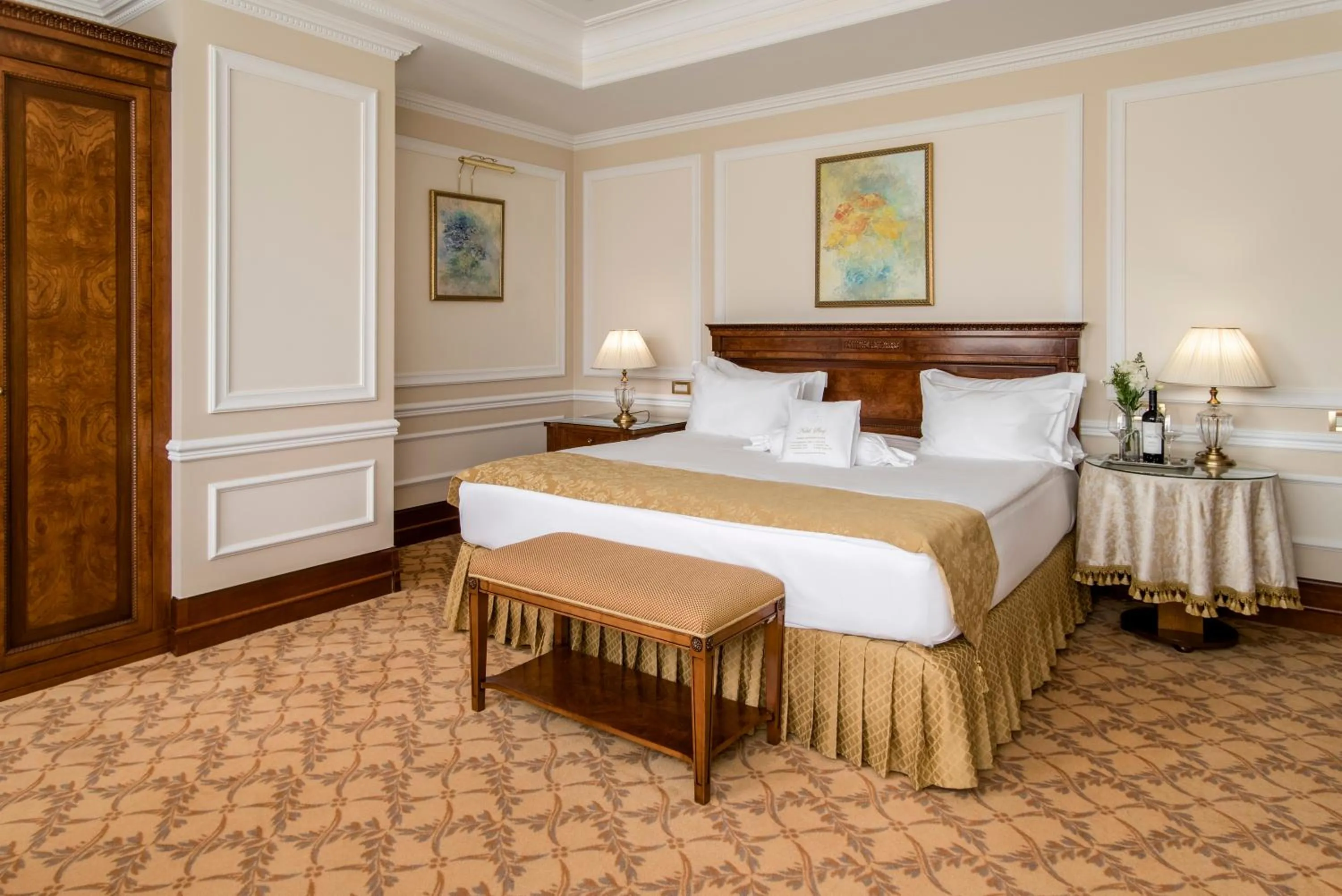 Photo of the whole room, Bed in Nobil Luxury Boutique Hotel