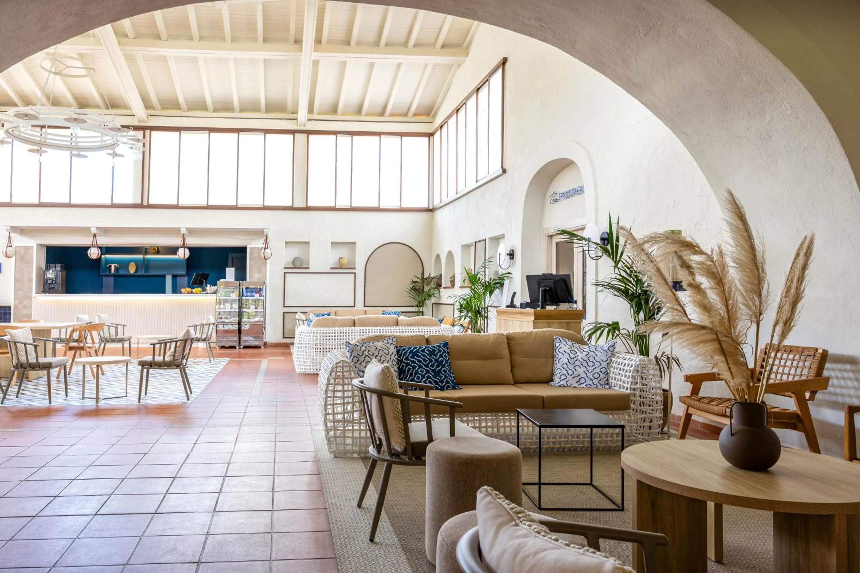 Seating area in MClub Budoni