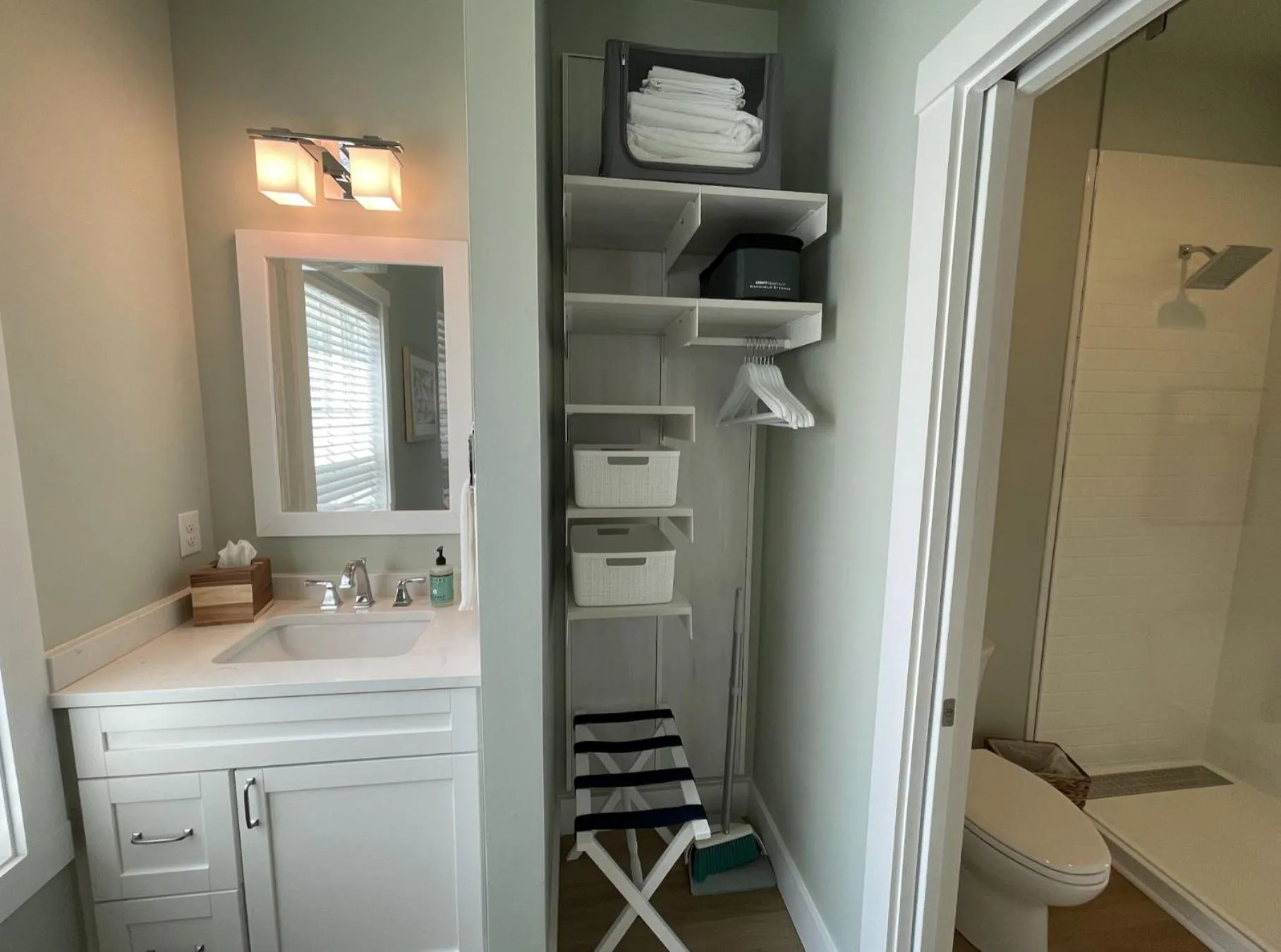 Shower in Key West Cottages