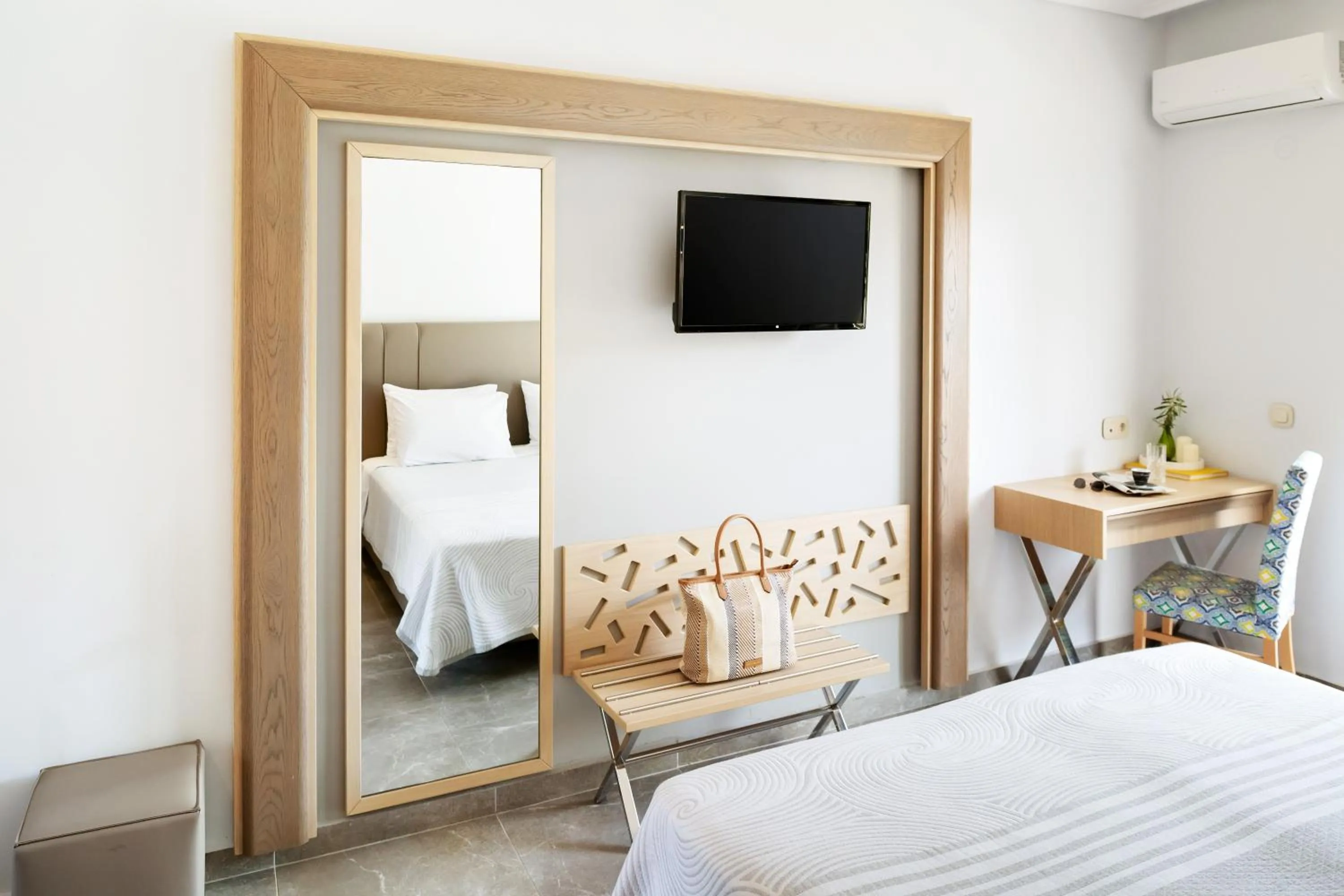 Bed in Philoxenia Hotel