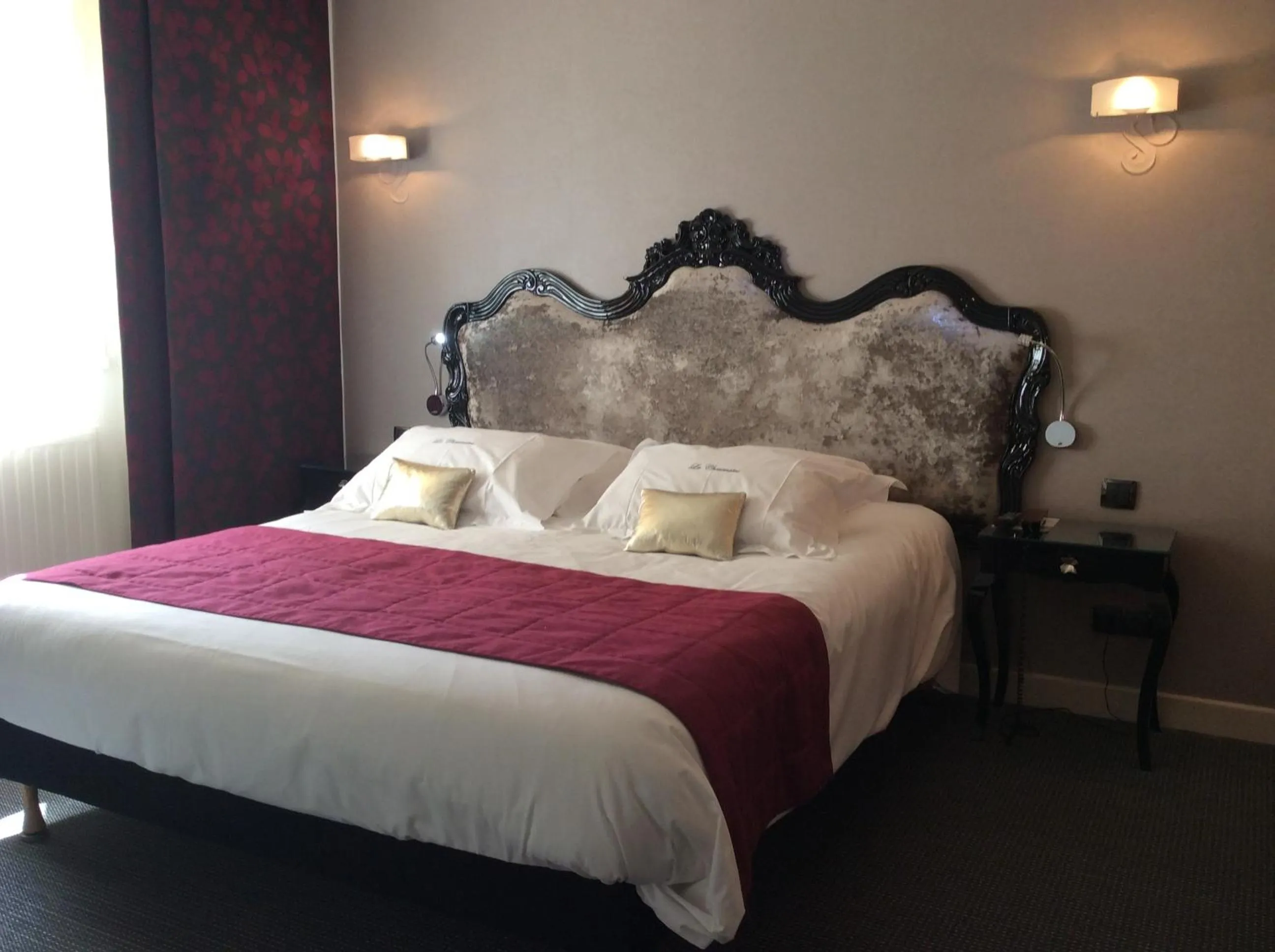 Bedroom, Bed in Hotel La Chaumiere