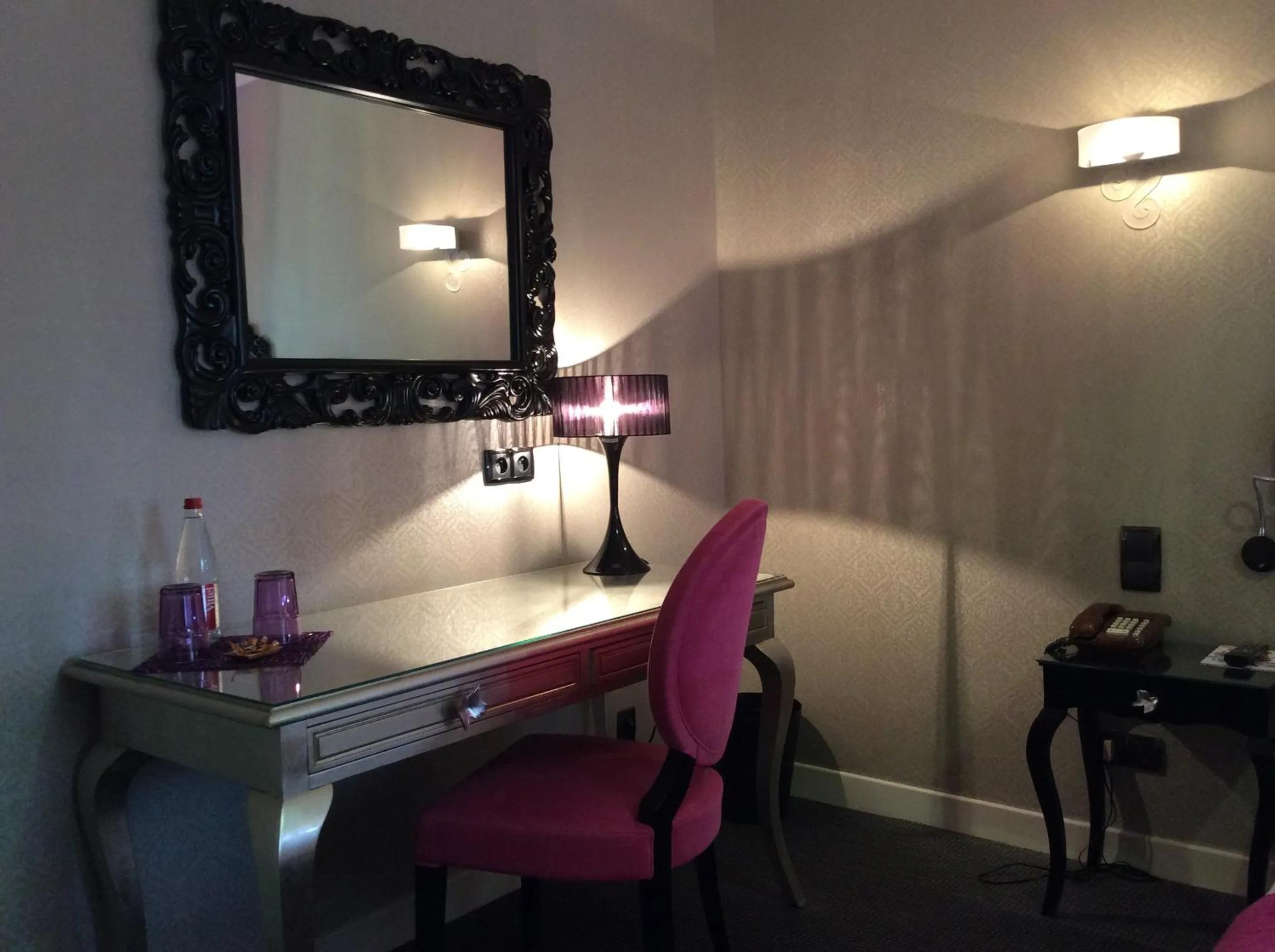 Bedroom in Hotel La Chaumiere