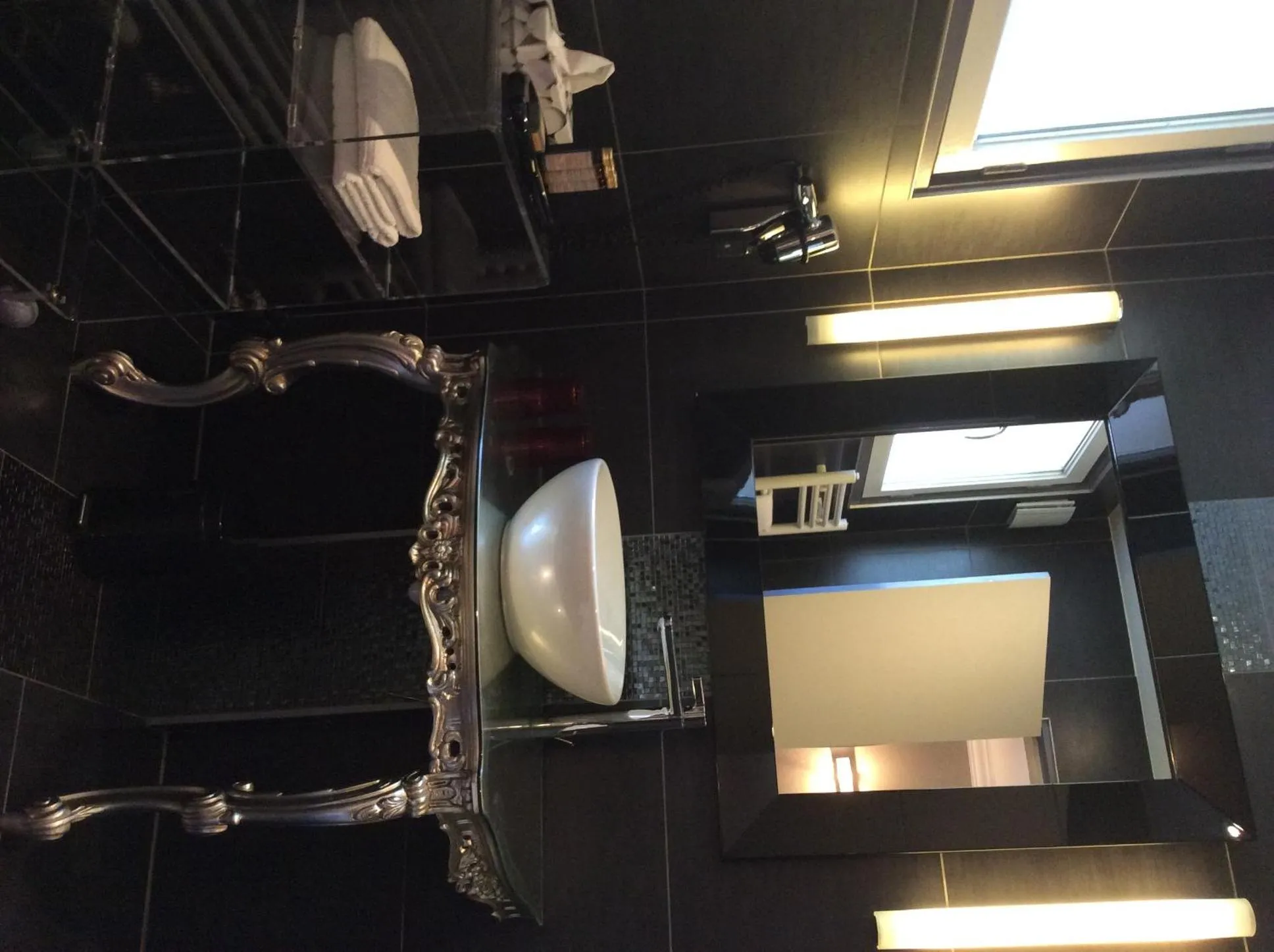 Bathroom in Hotel La Chaumiere