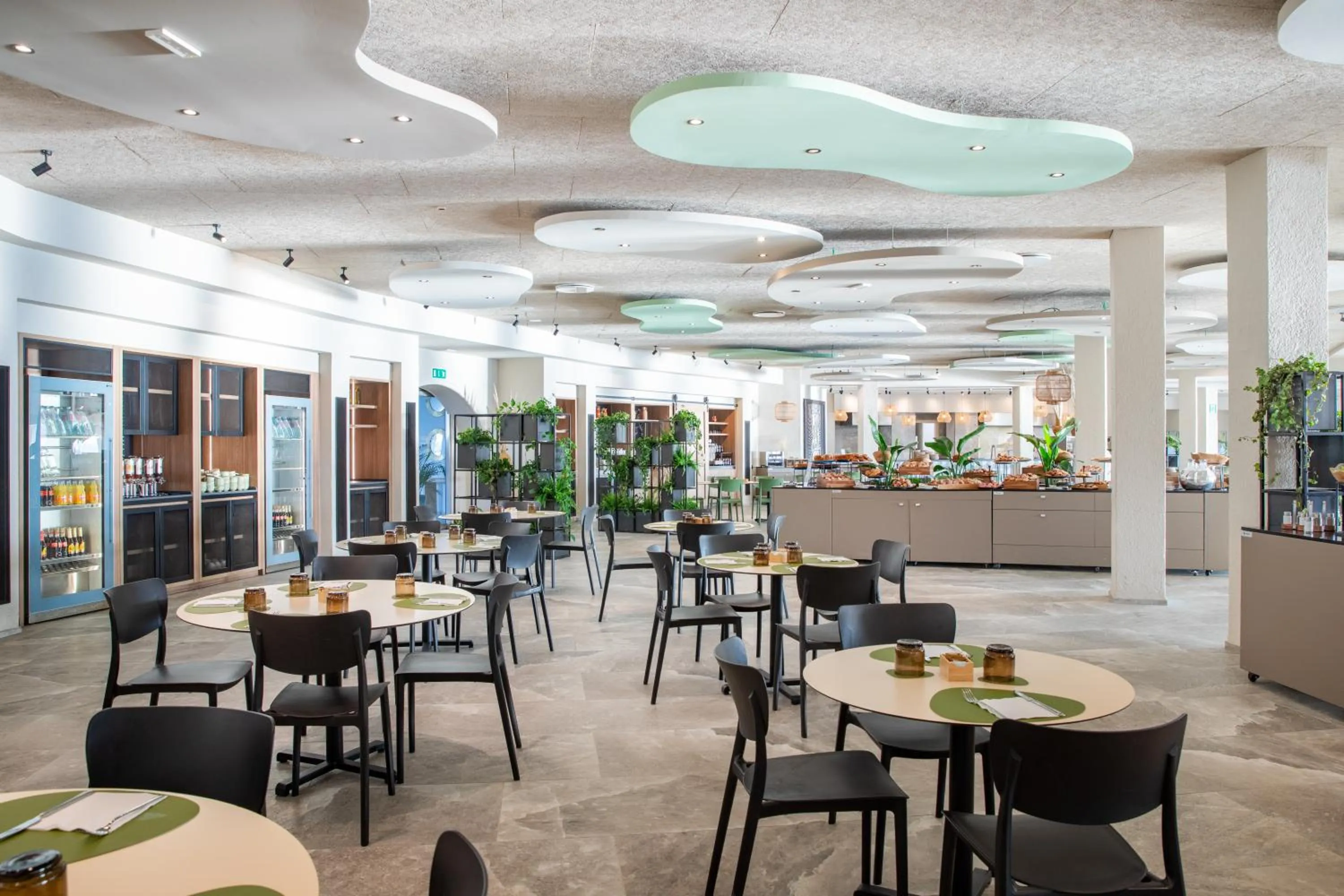 Restaurant/places to eat in Mangia's Sardinia Resort