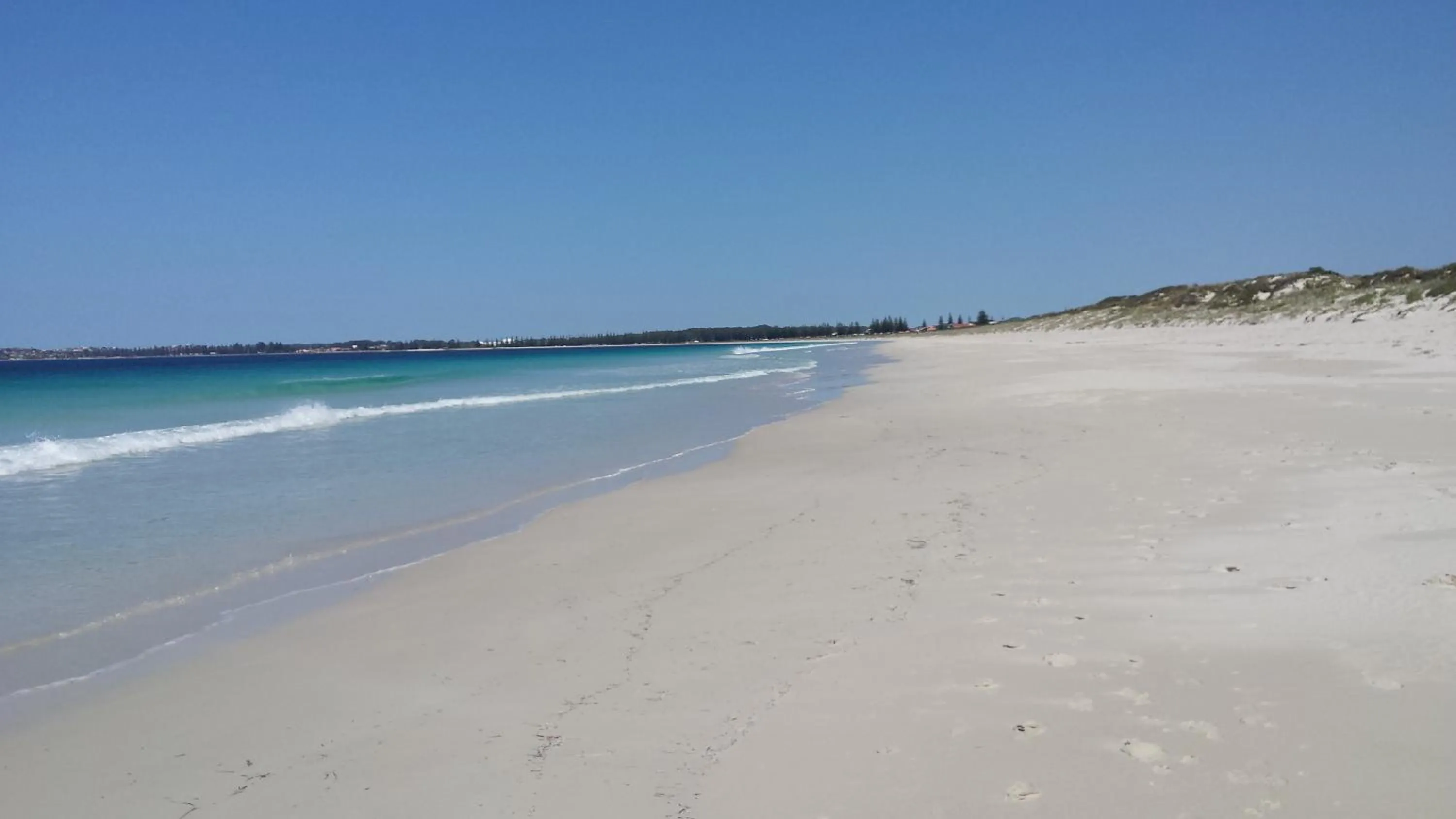 Beach in Alexander Drive B & B