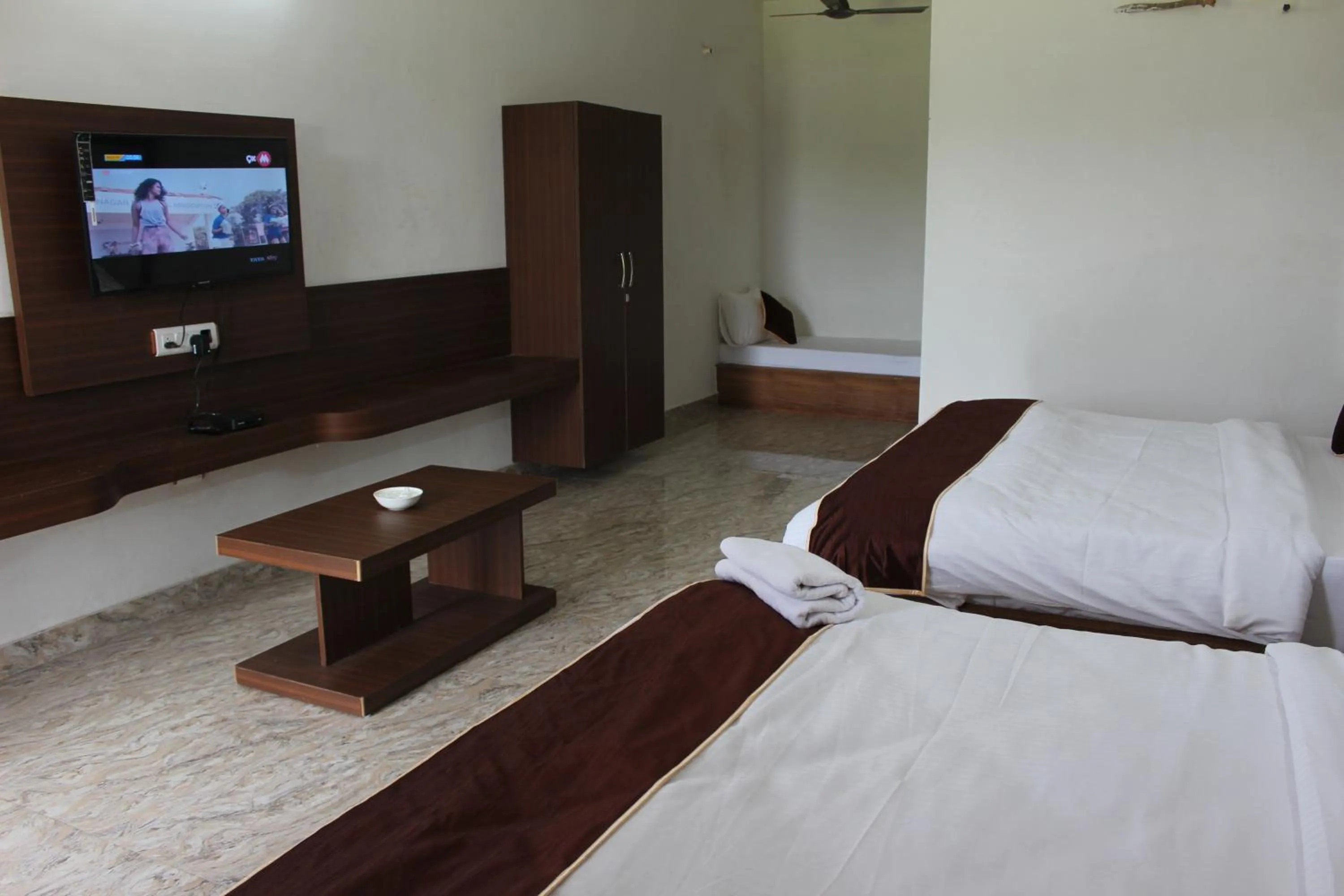 Chitrakoot Garden and Resorts