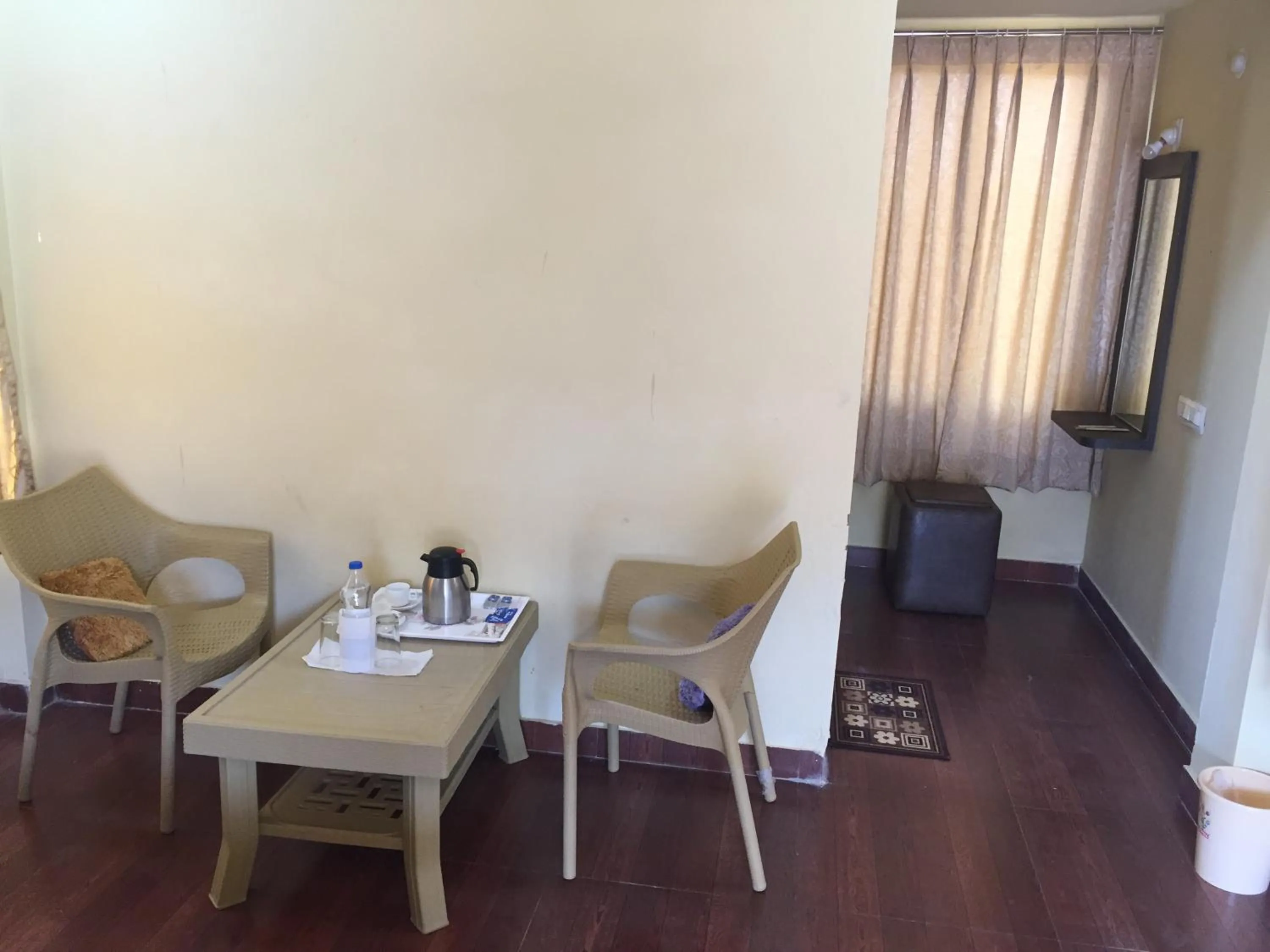 Coffee/tea facilities in Chitrakoot Garden and Resorts