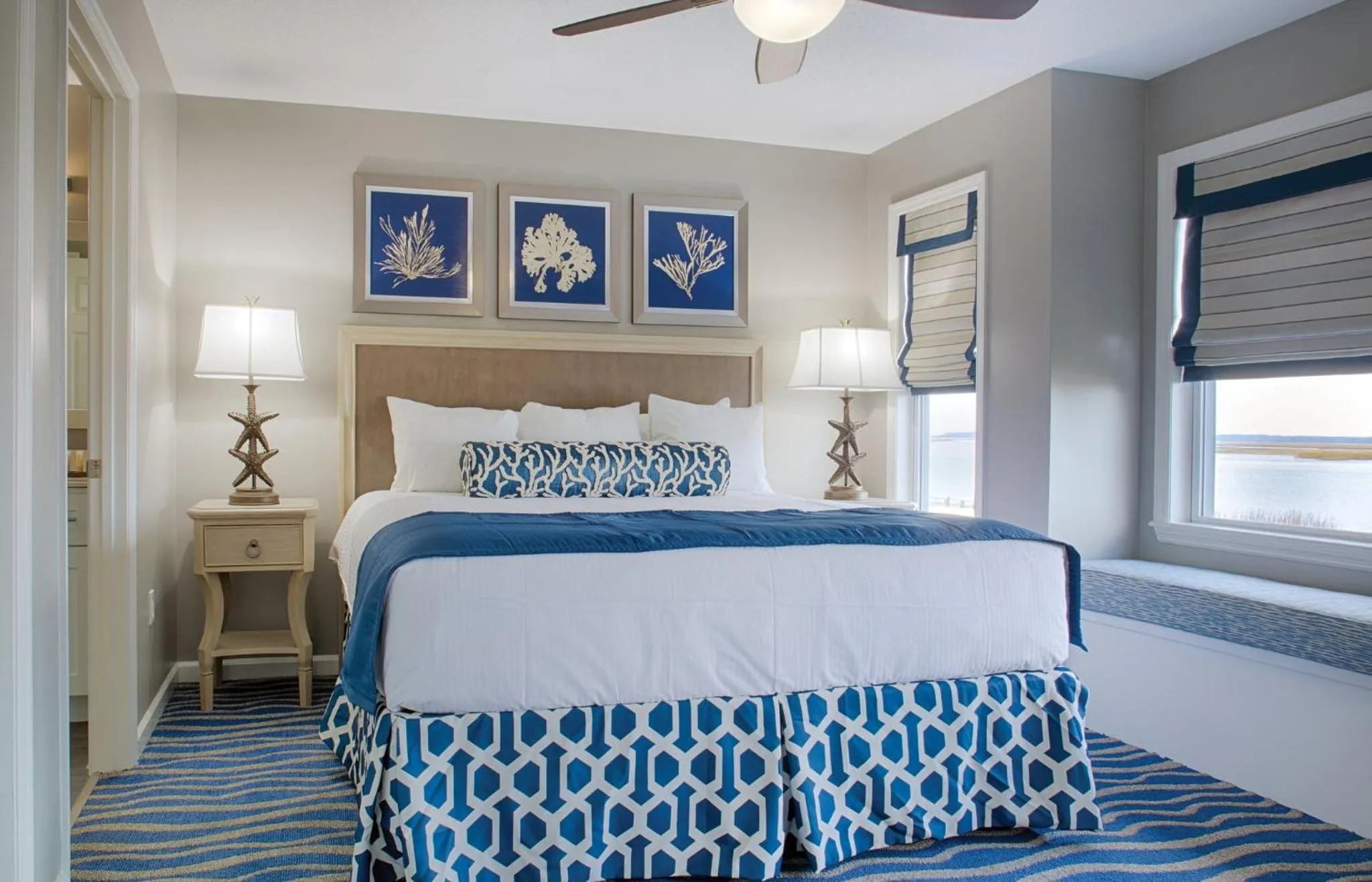 Photo of the whole room, Bed in Club Wyndham Ocean Ridge